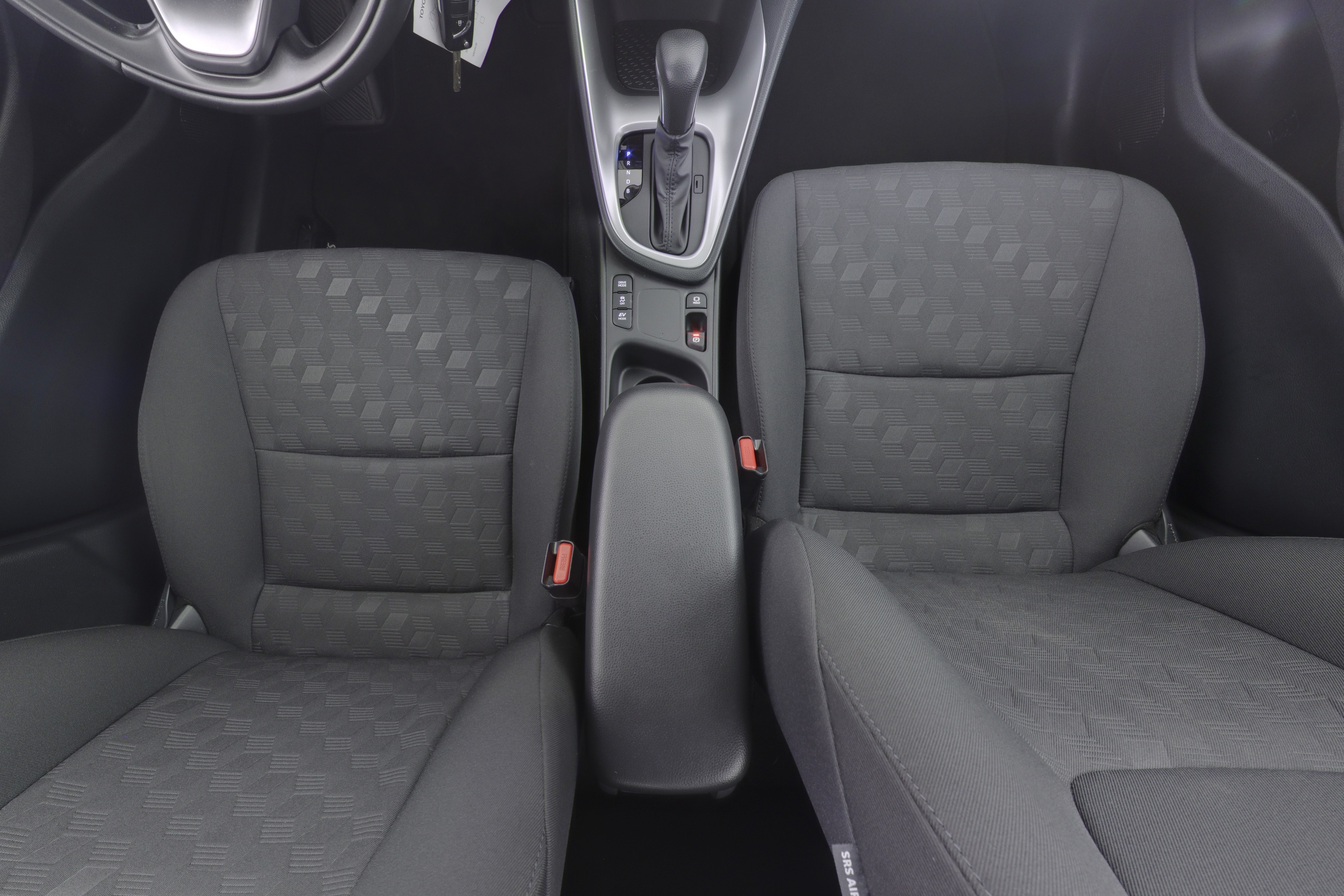 Toyota Yaris 12