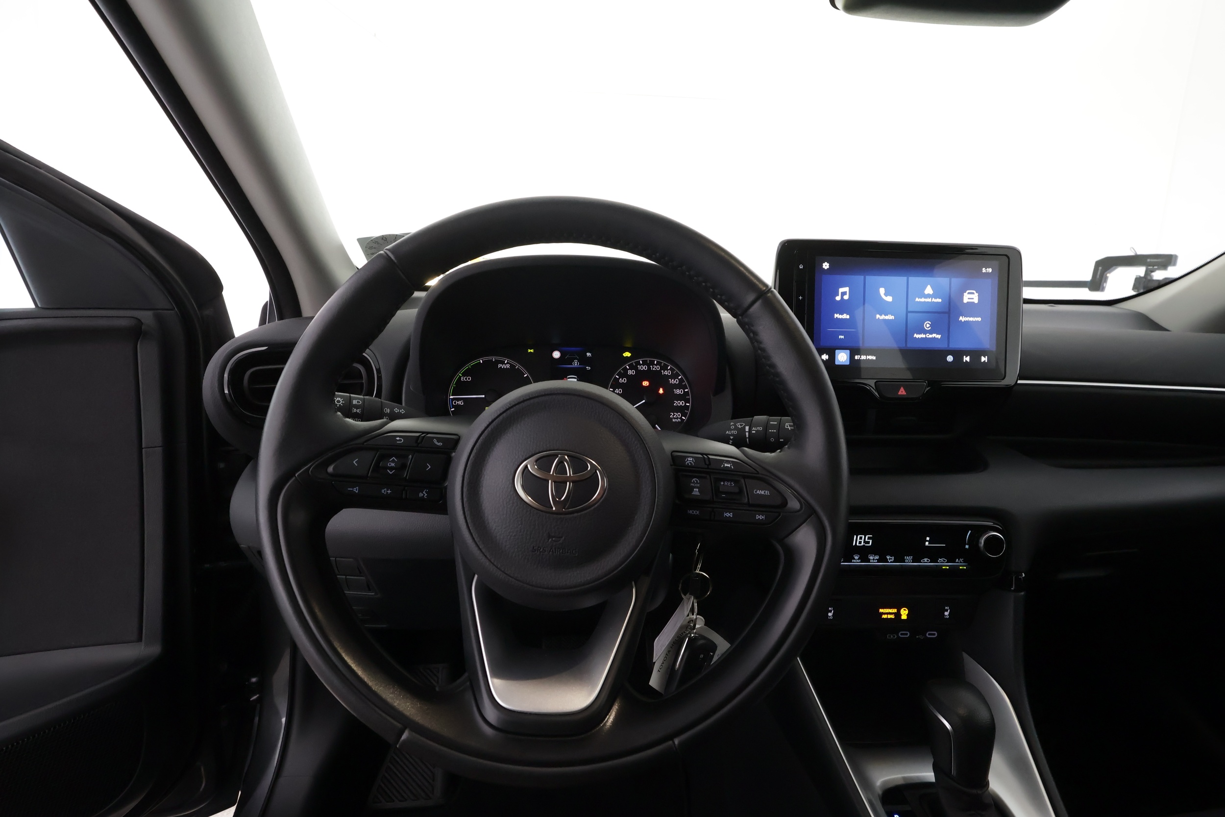 Toyota Yaris 19
