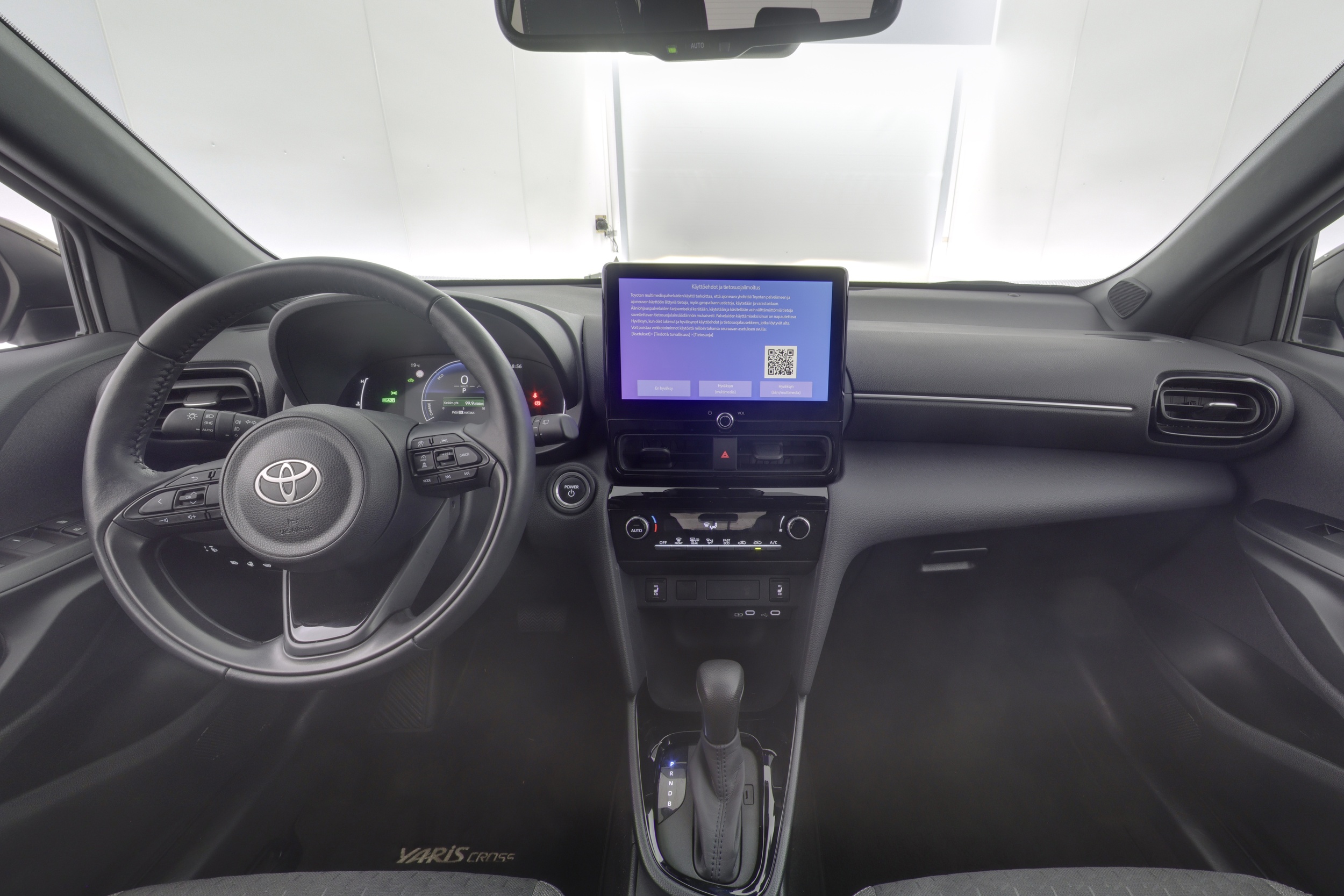 Toyota Yaris Cross 10