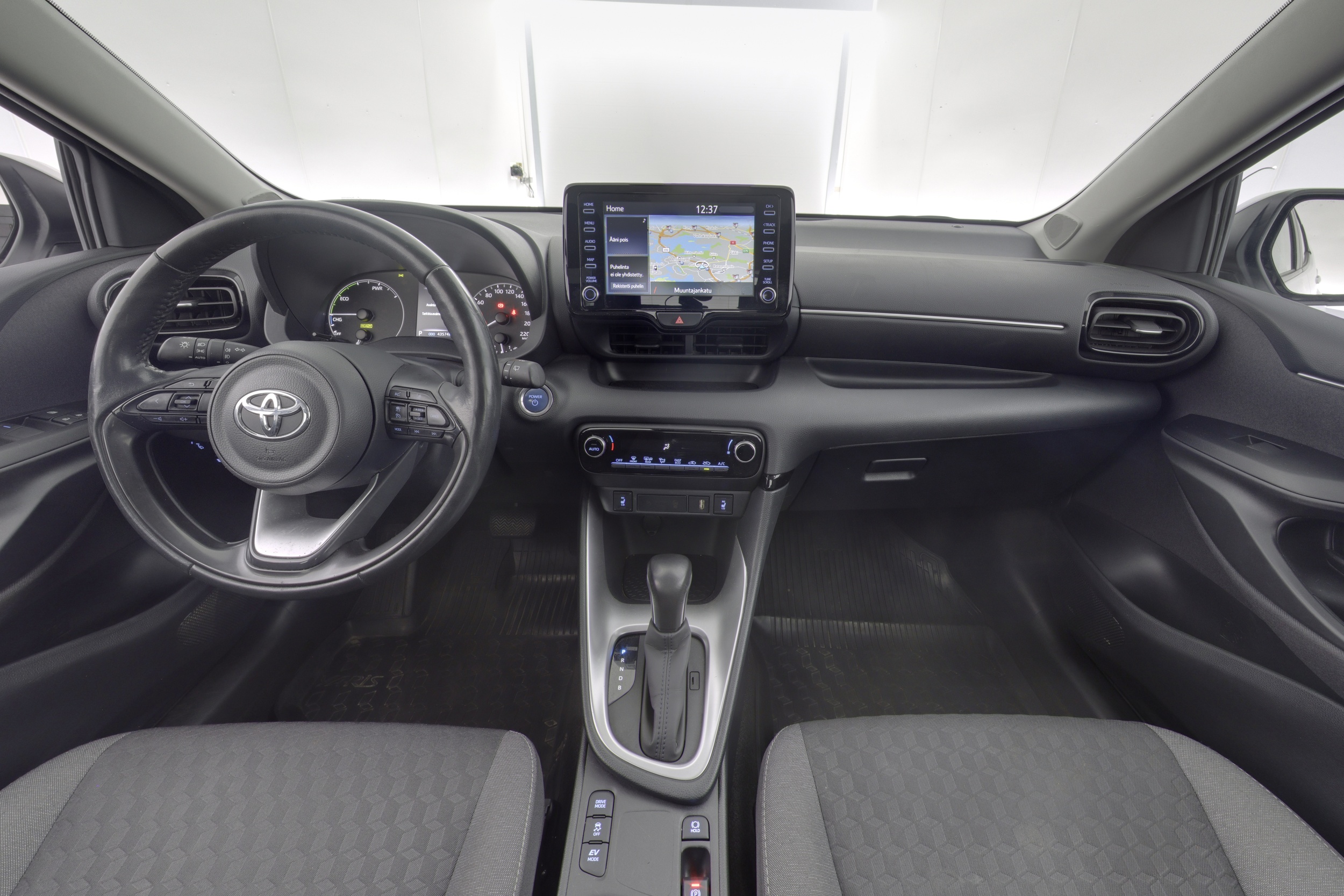 Toyota Yaris 10
