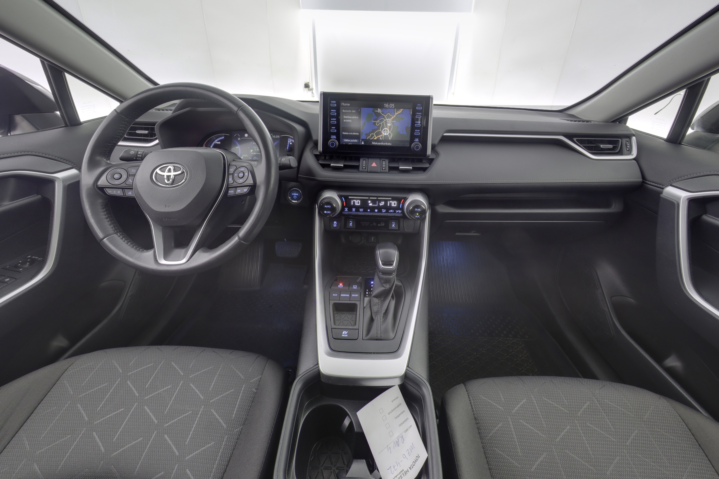 Toyota RAV4 10