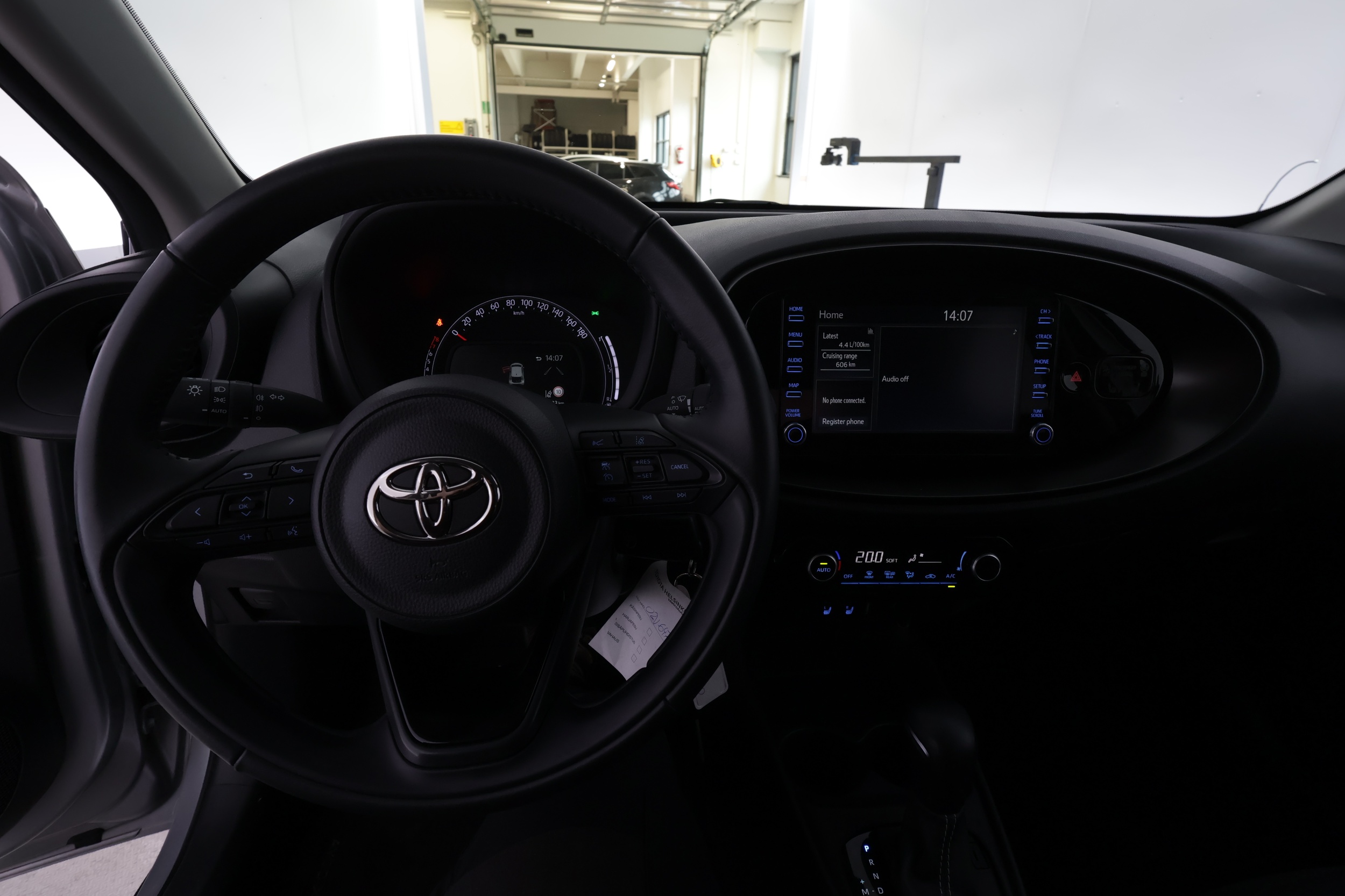 Toyota Aygo X 16