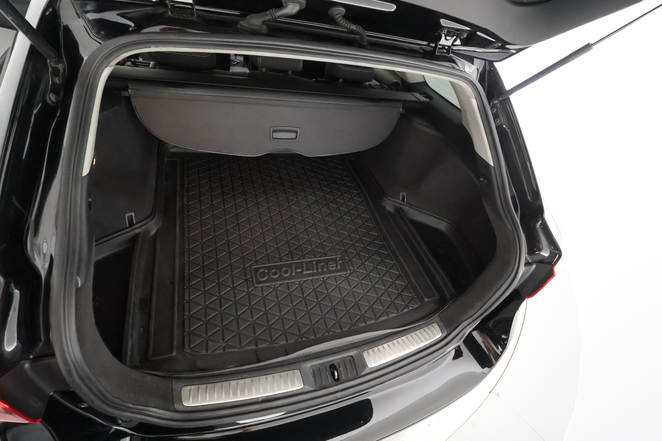 Toyota Avensis 19