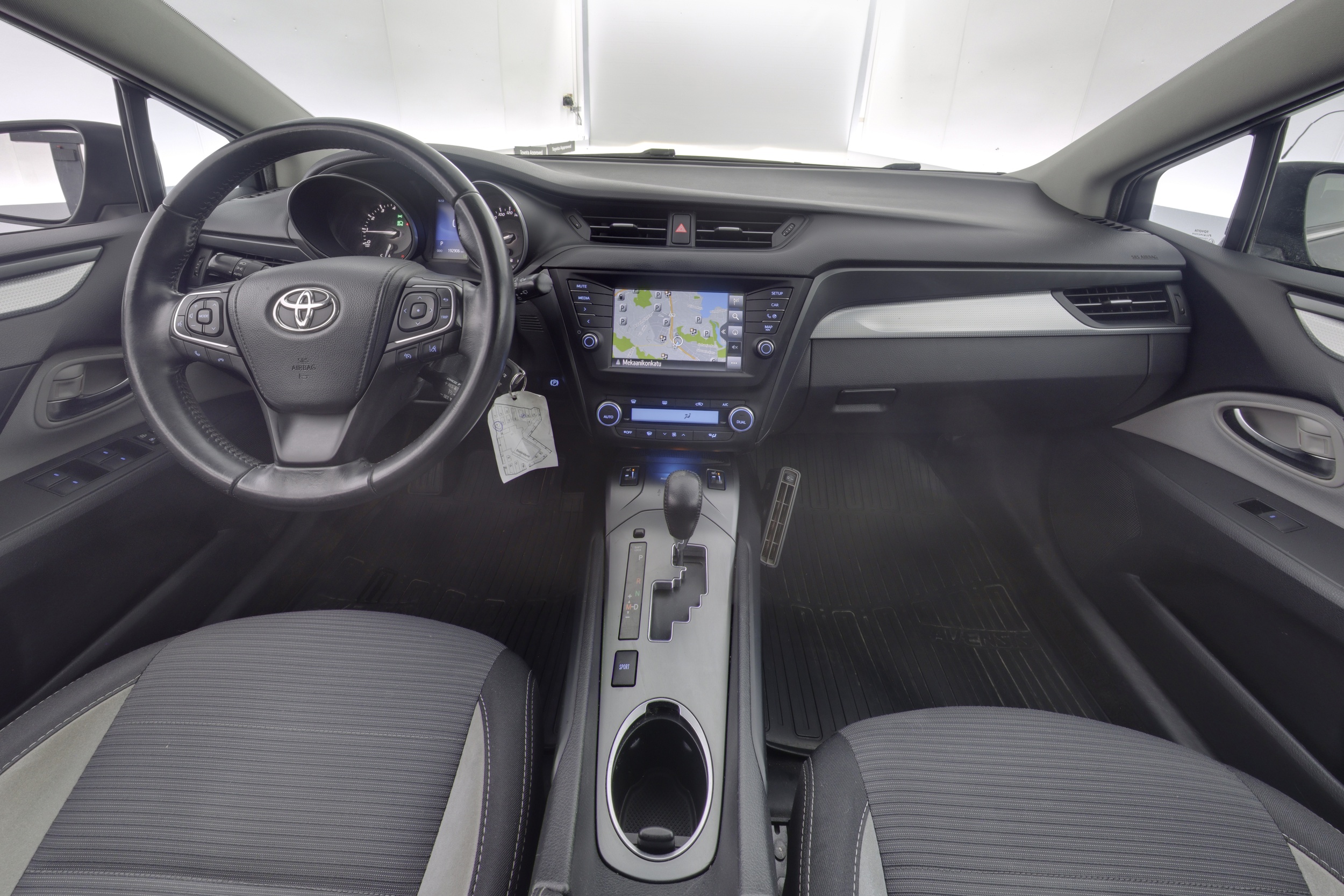 Toyota Avensis 7