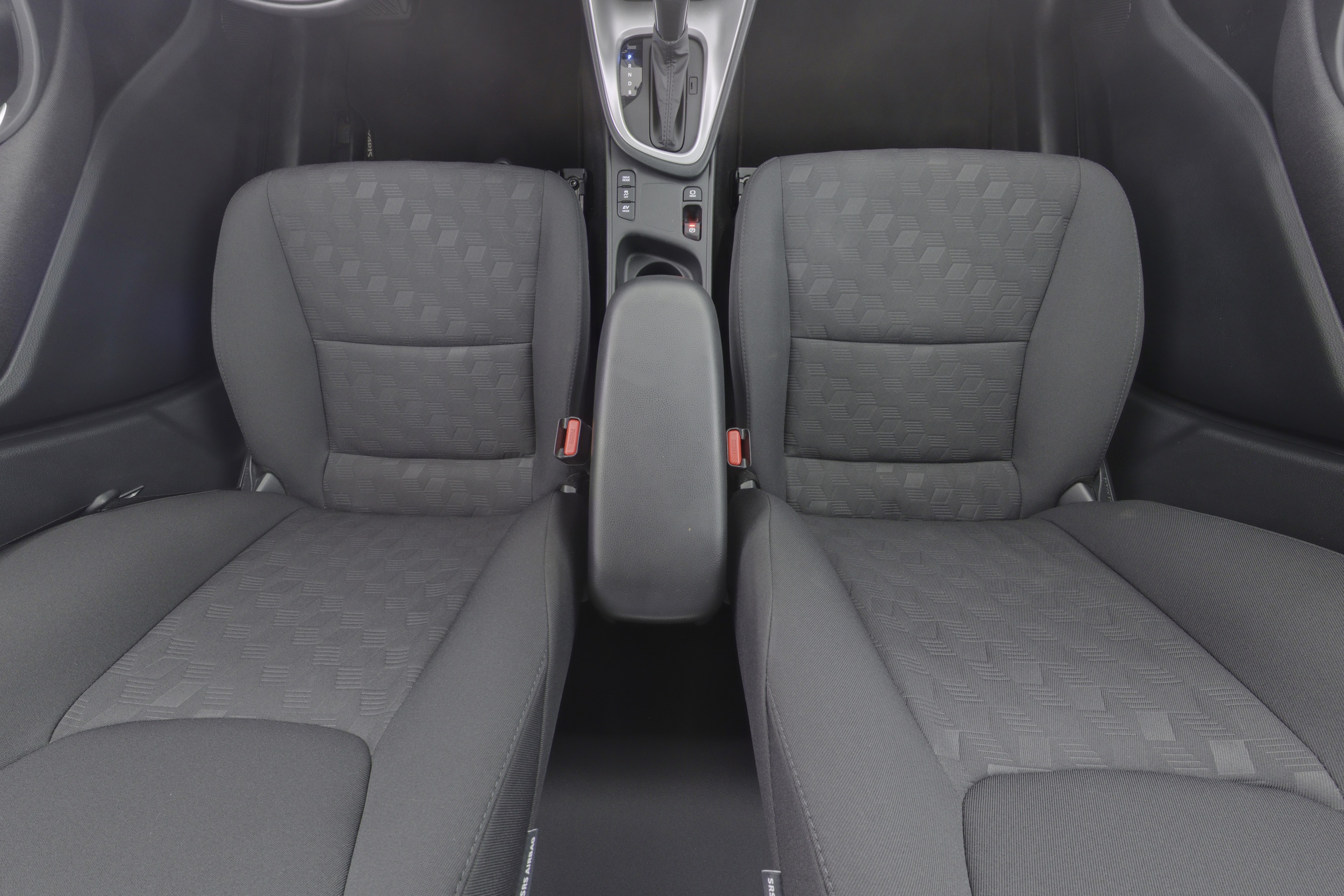 Toyota Yaris 12