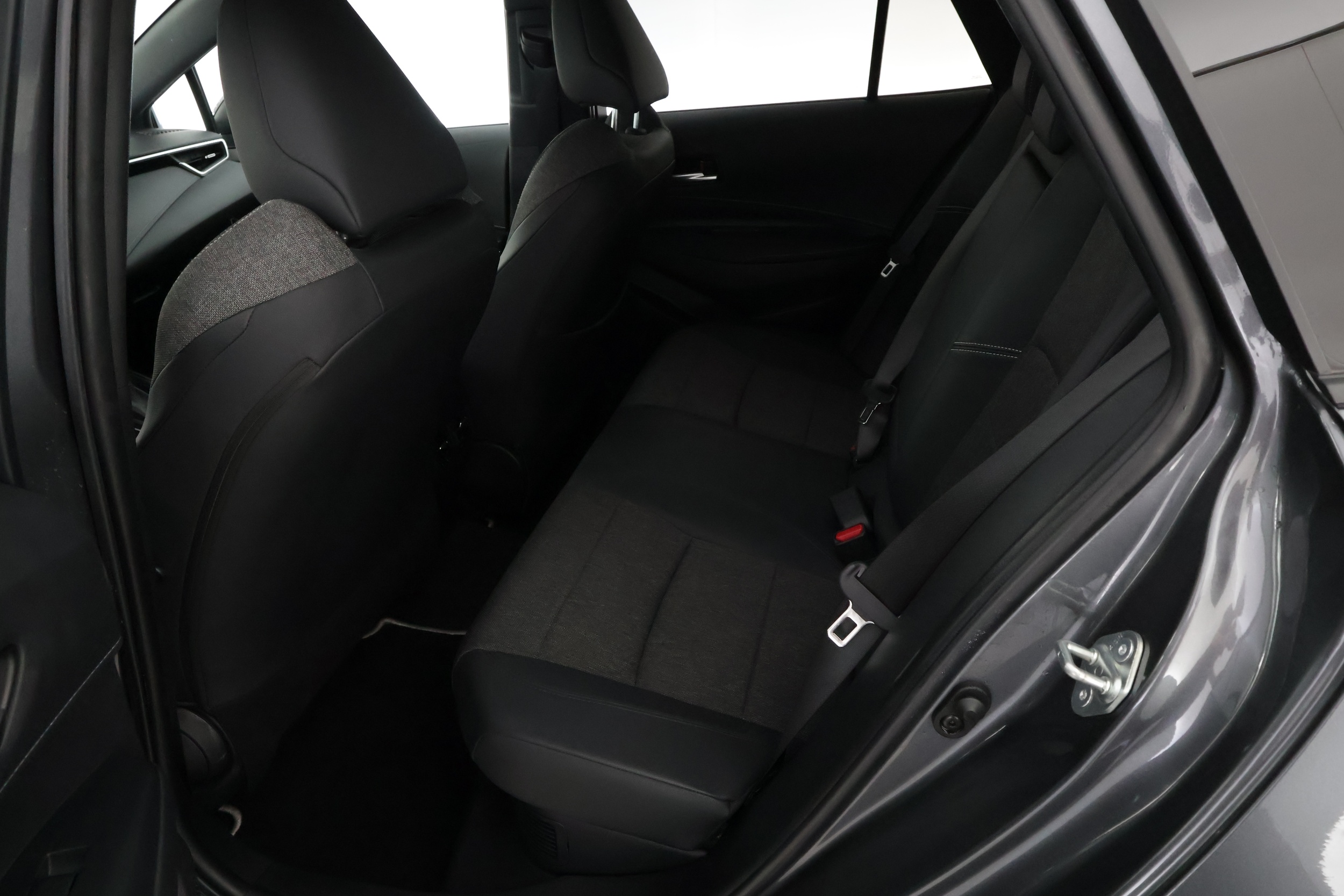 Toyota Corolla 16