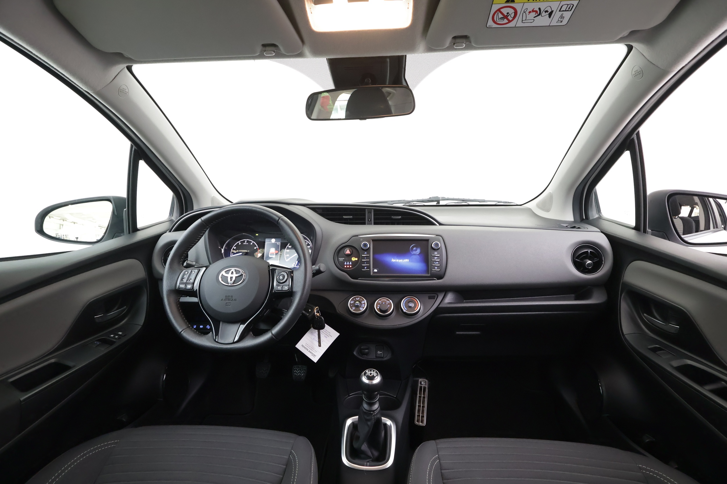 Toyota Yaris 26