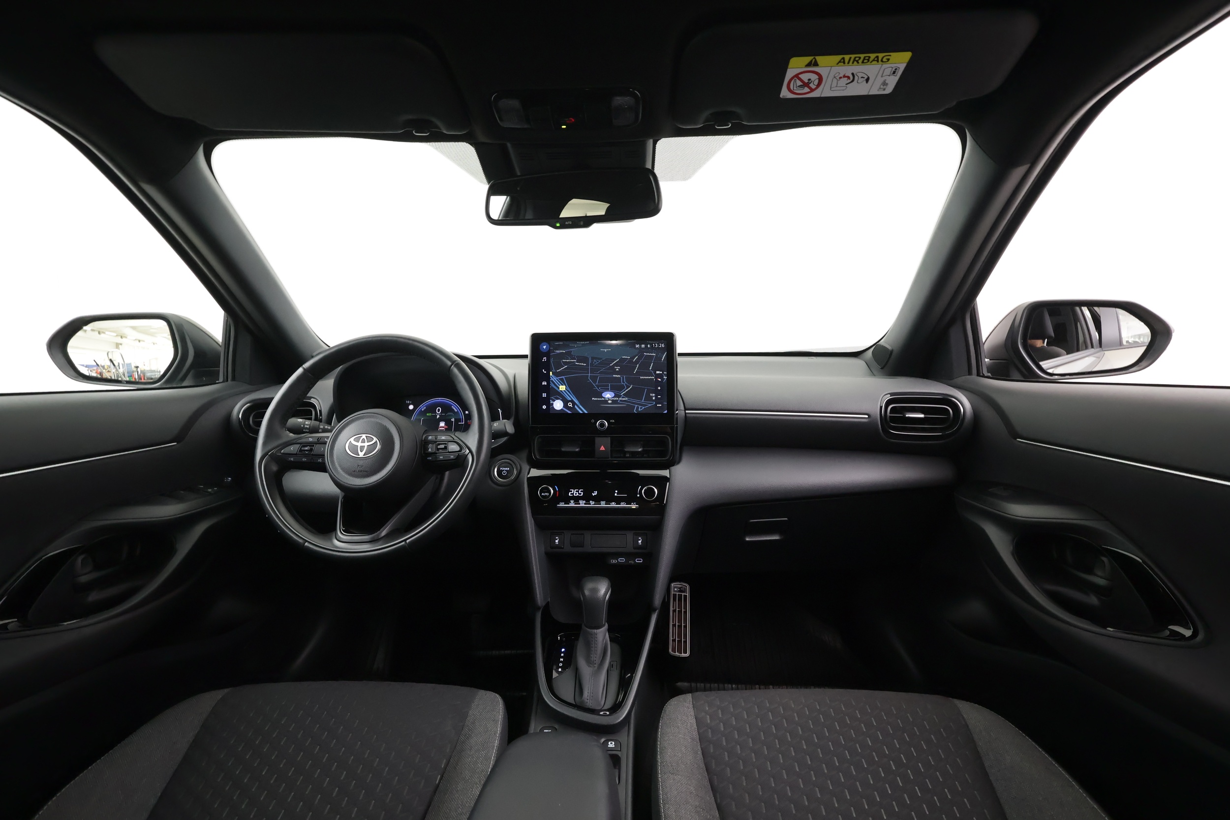 Toyota Yaris Cross 28