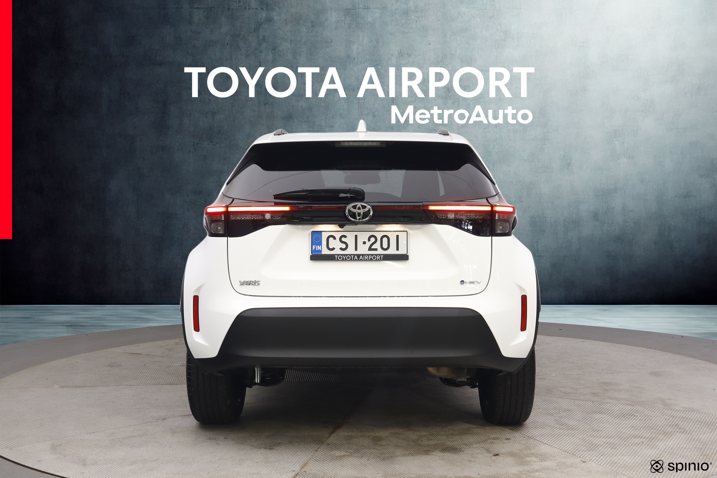 Toyota Yaris Cross 4