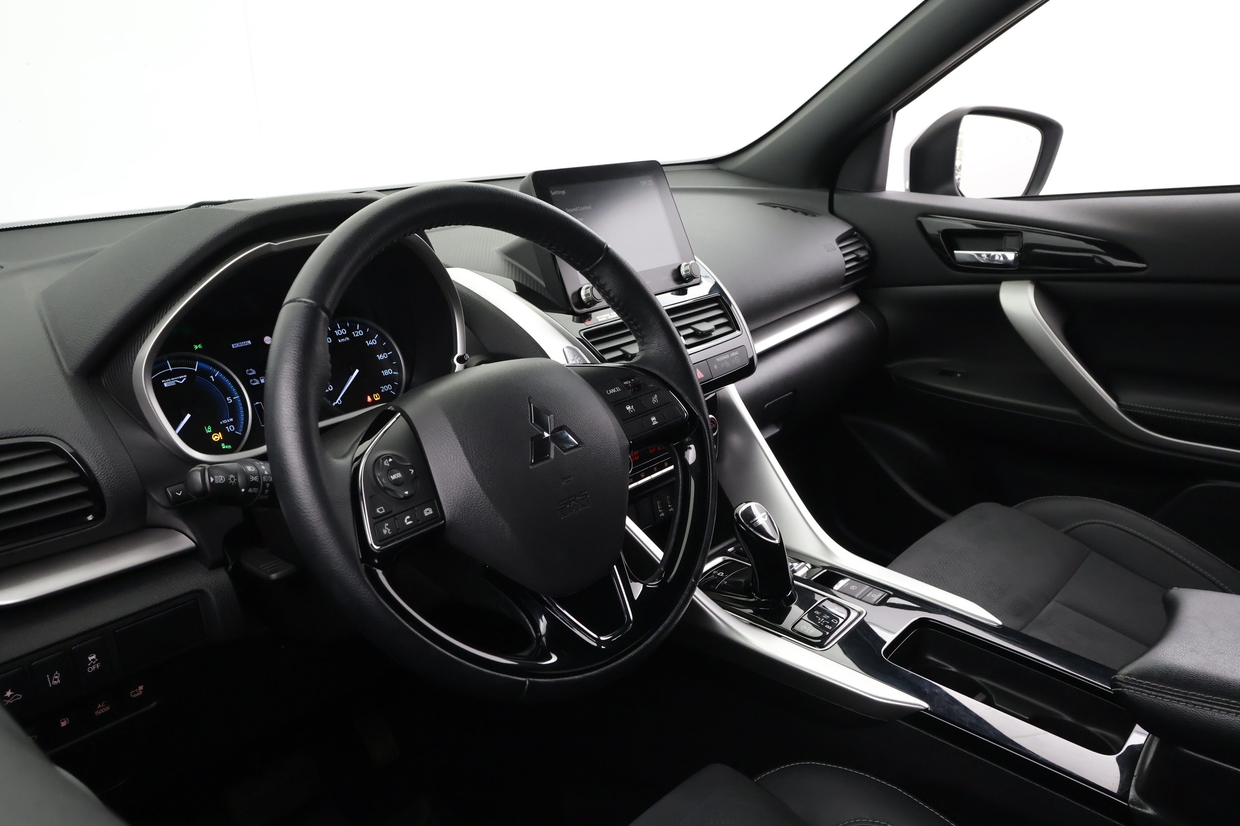 Mitsubishi Eclipse Cross 12