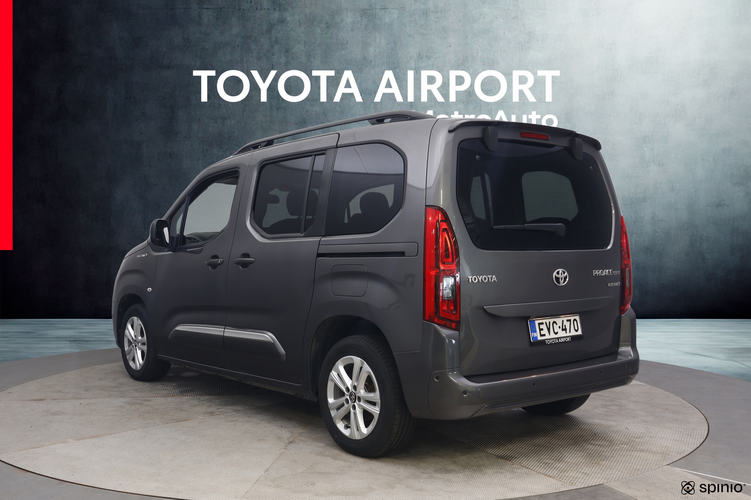 Toyota Proace CITY Verso EV 2