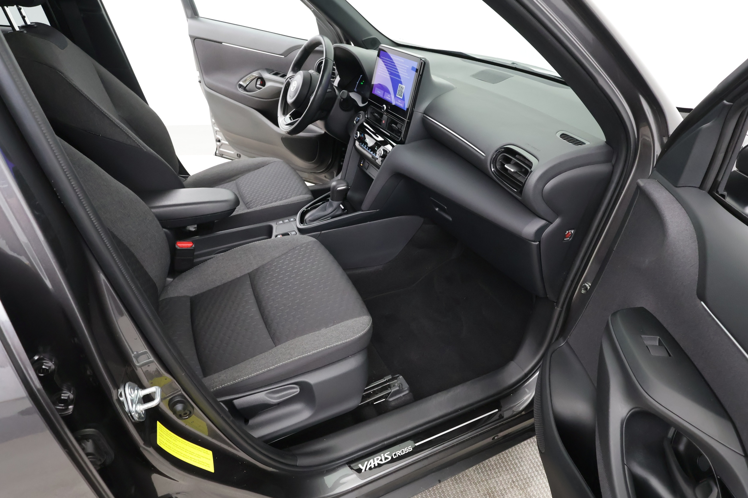 Toyota Yaris Cross 22