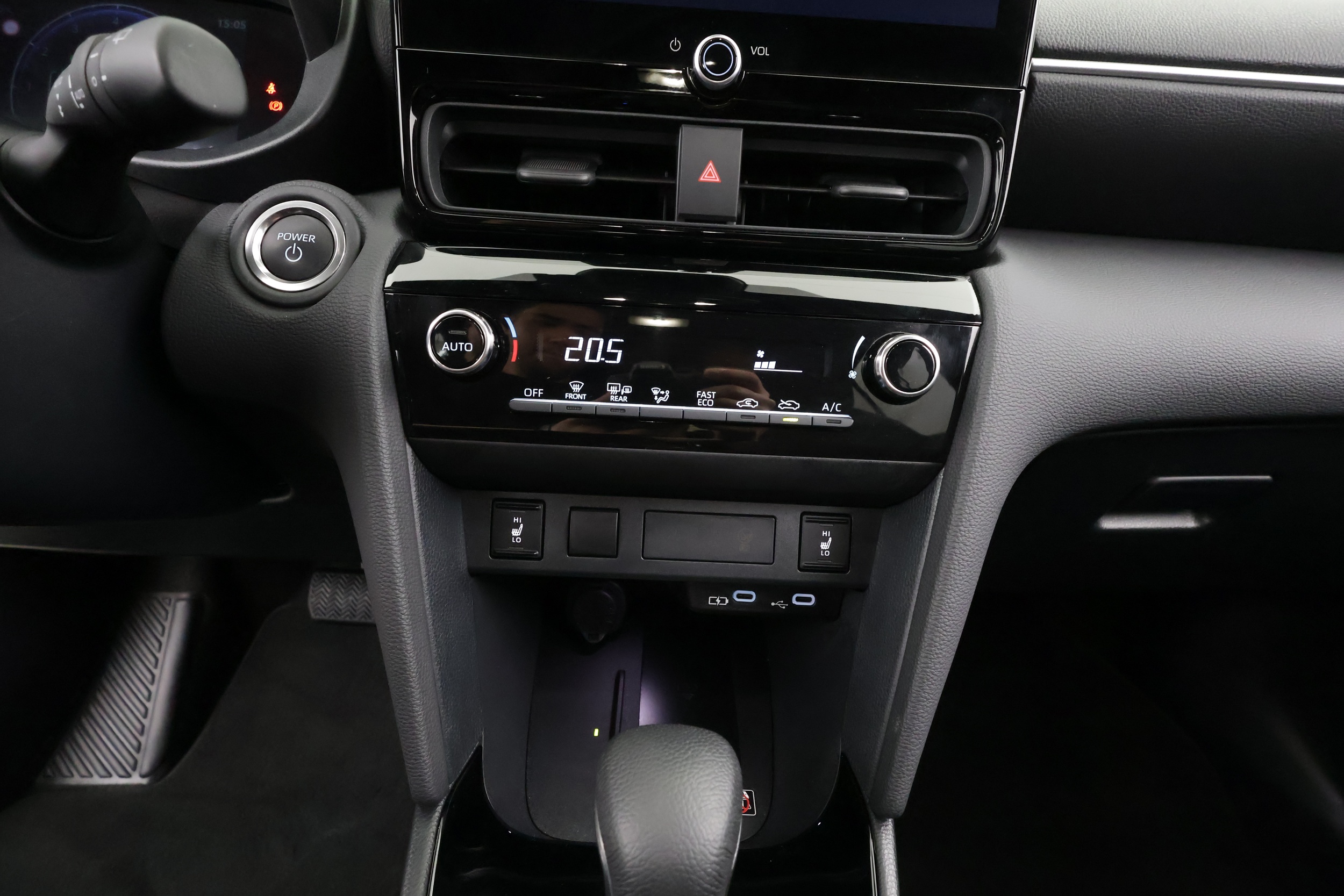 Toyota Yaris Cross 18