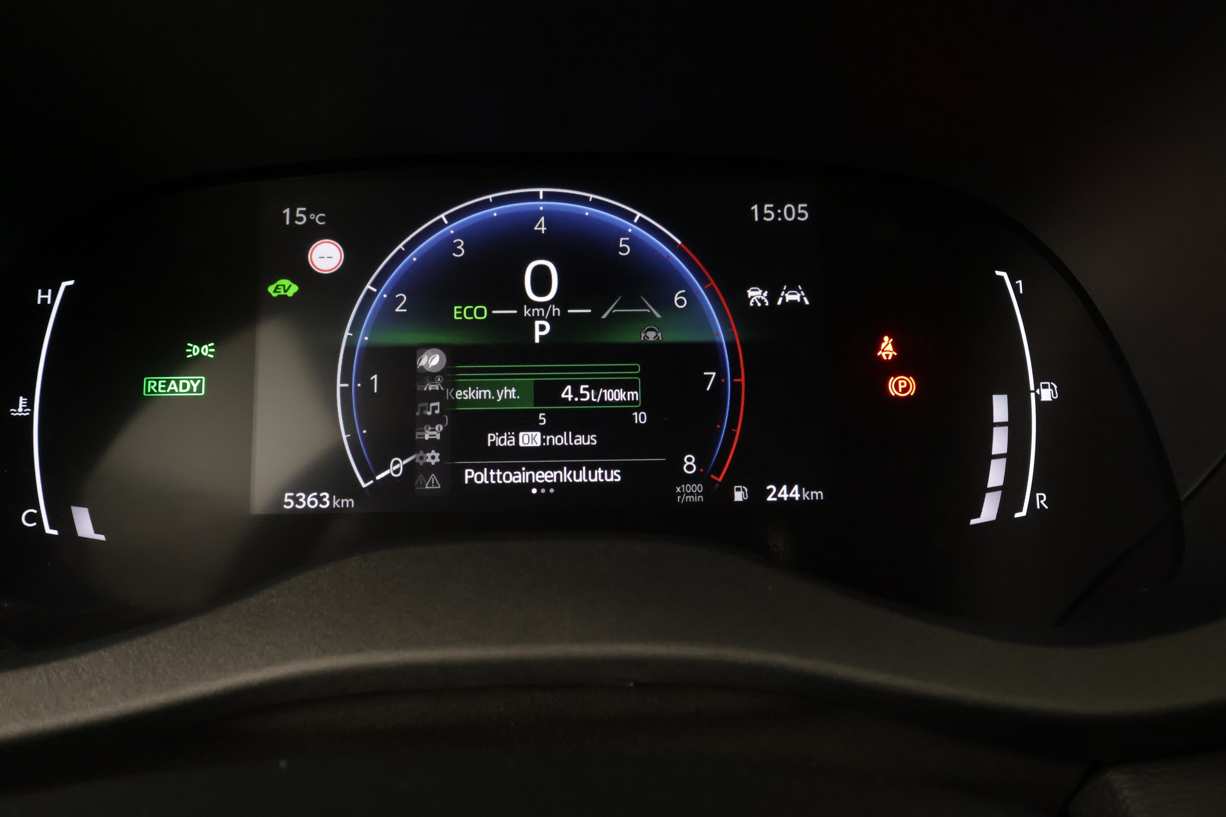 Toyota Yaris Cross 21