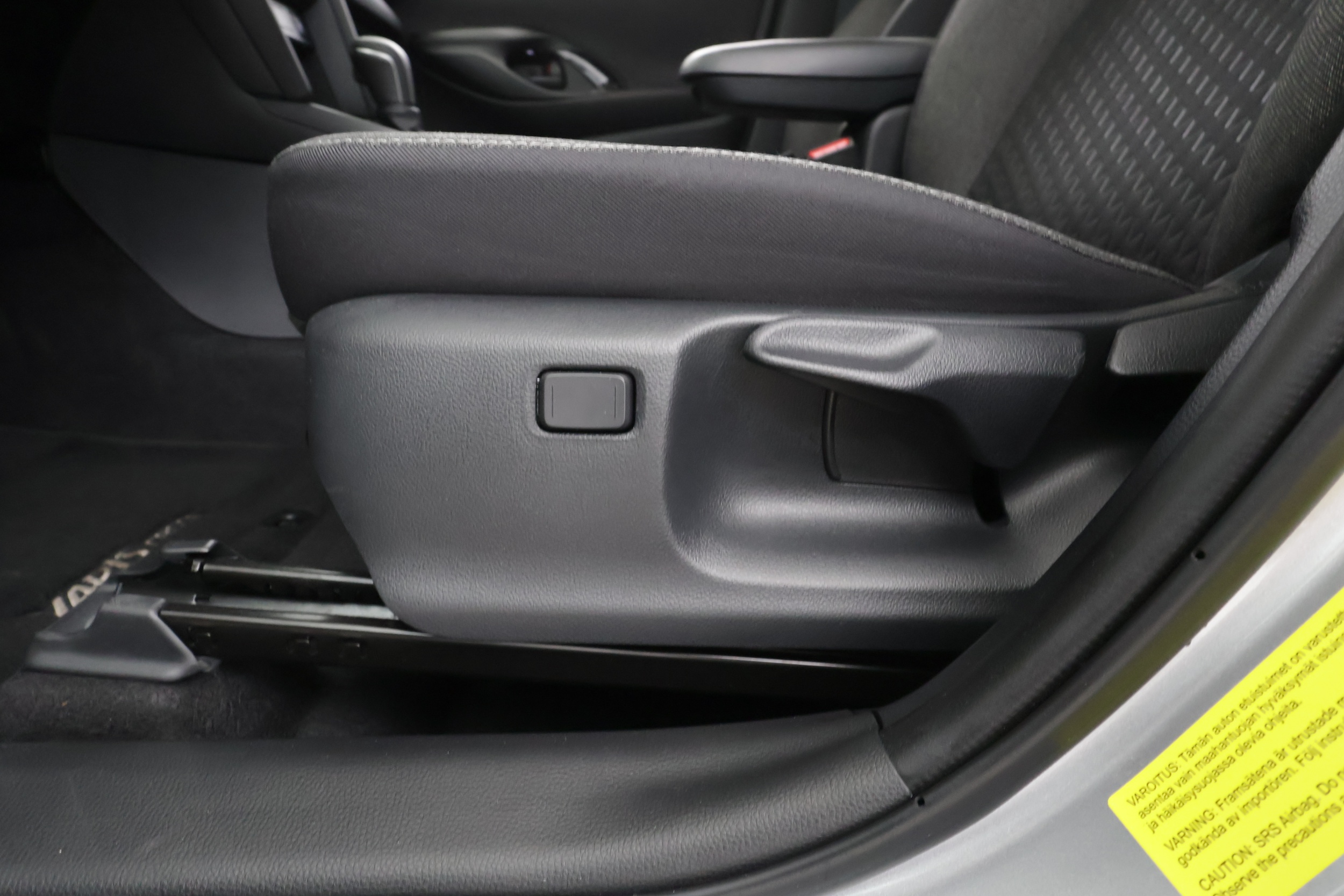 Toyota Yaris Cross 23