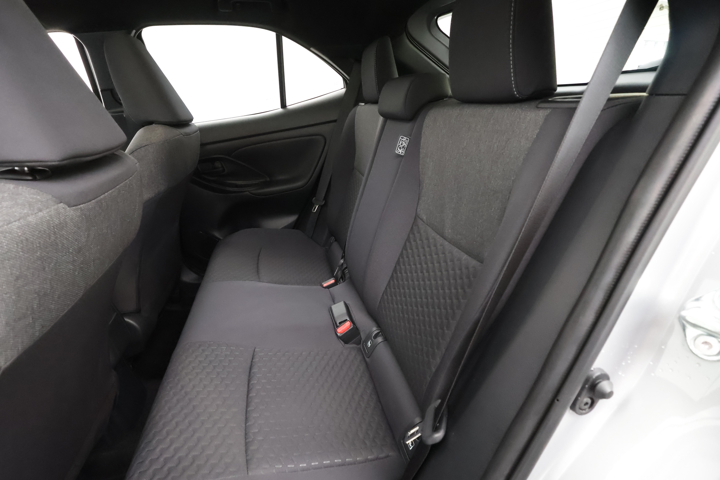 Toyota Yaris Cross 24
