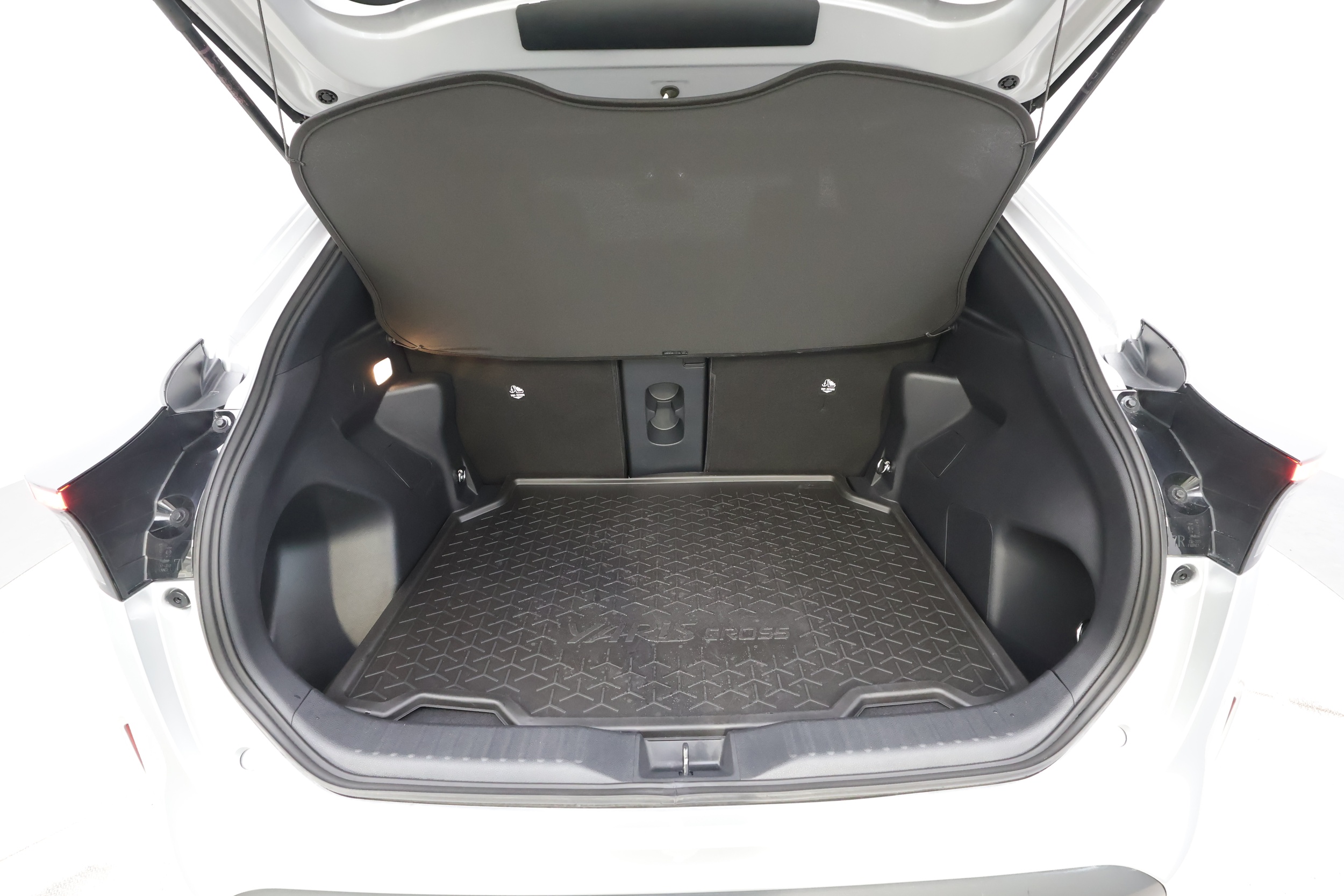 Toyota Yaris Cross 25