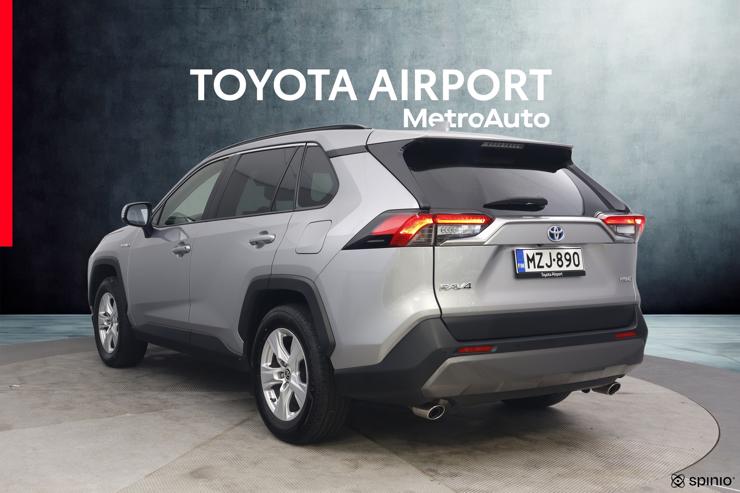 Toyota RAV4 2