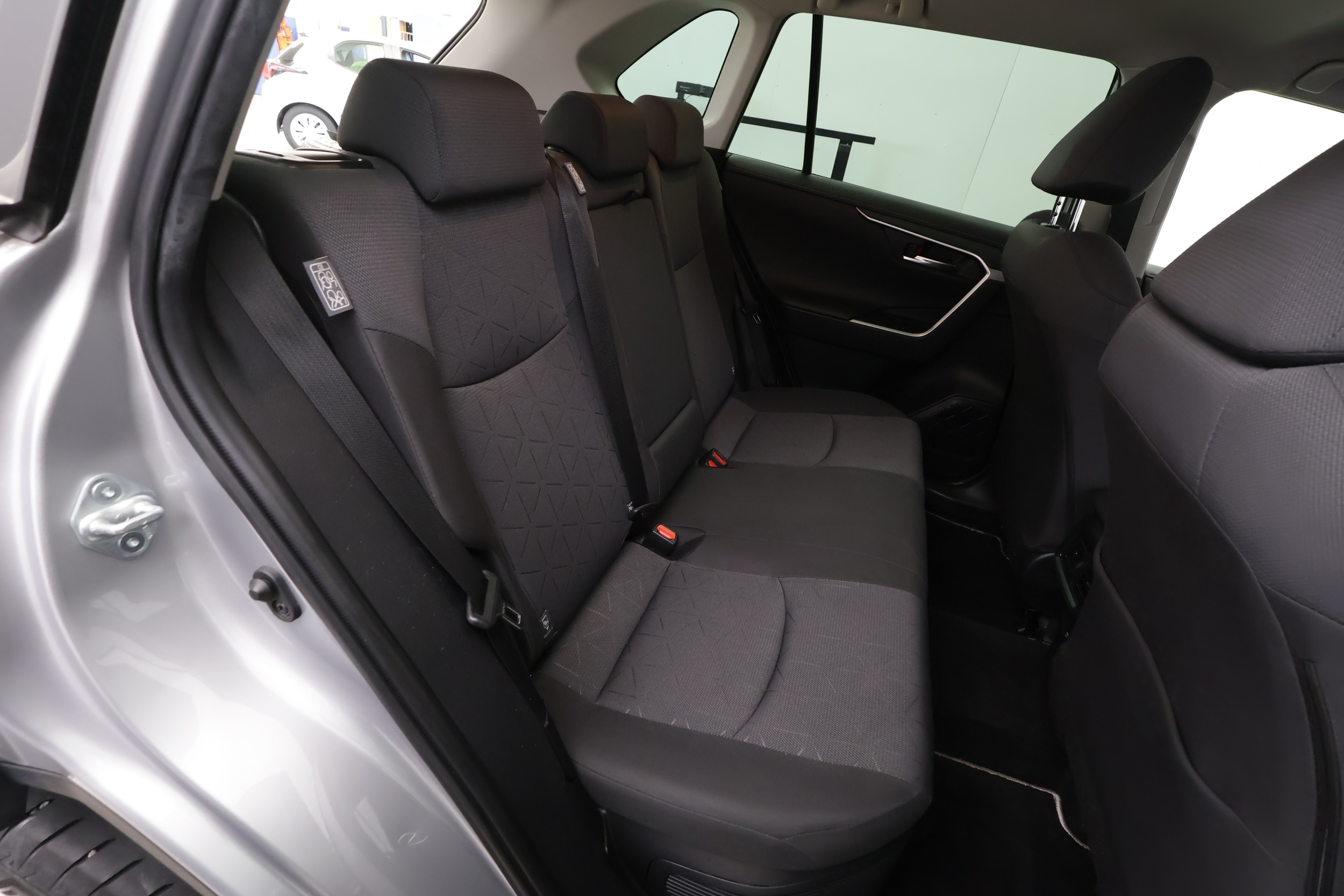 Toyota RAV4 29