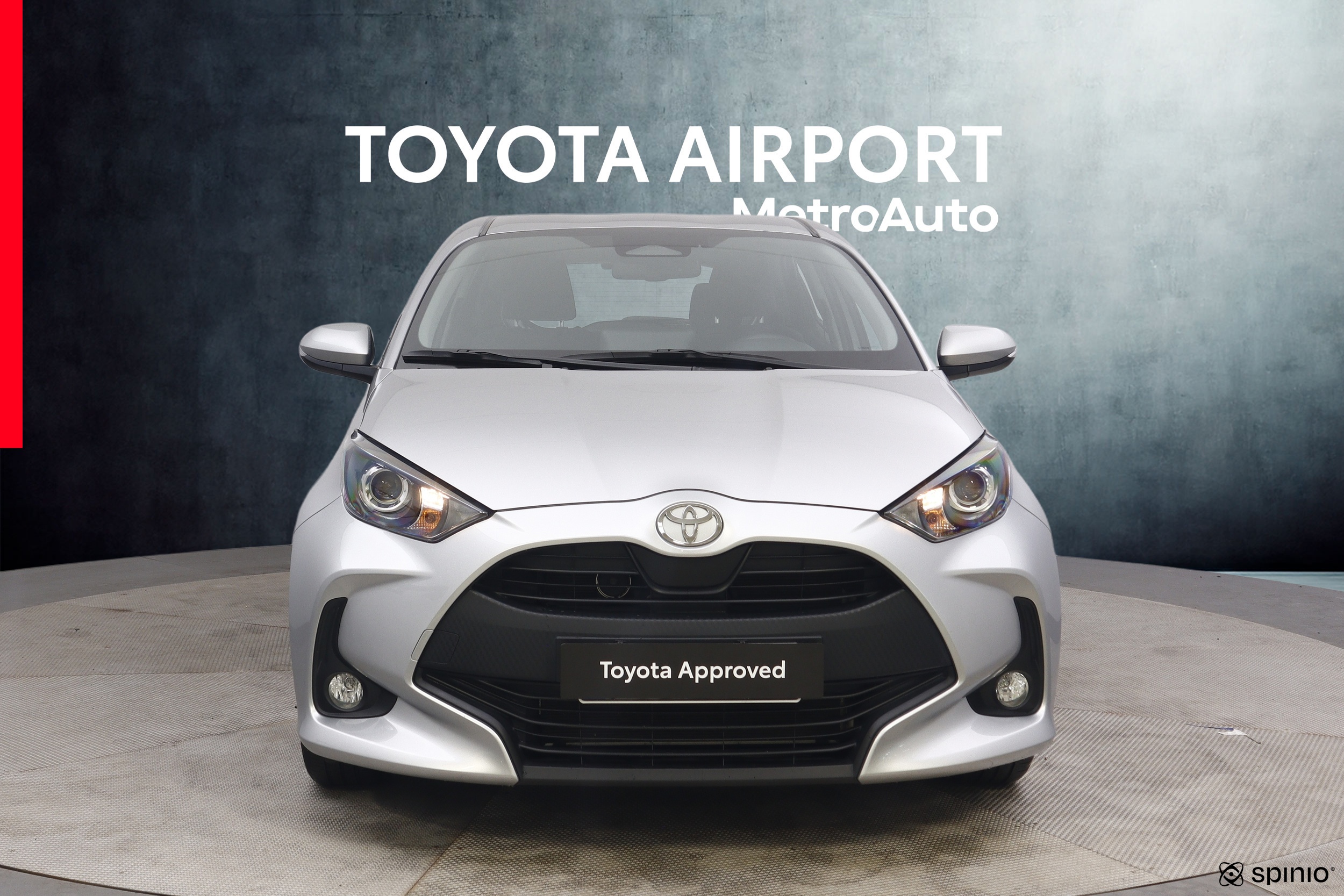 Toyota Yaris 8