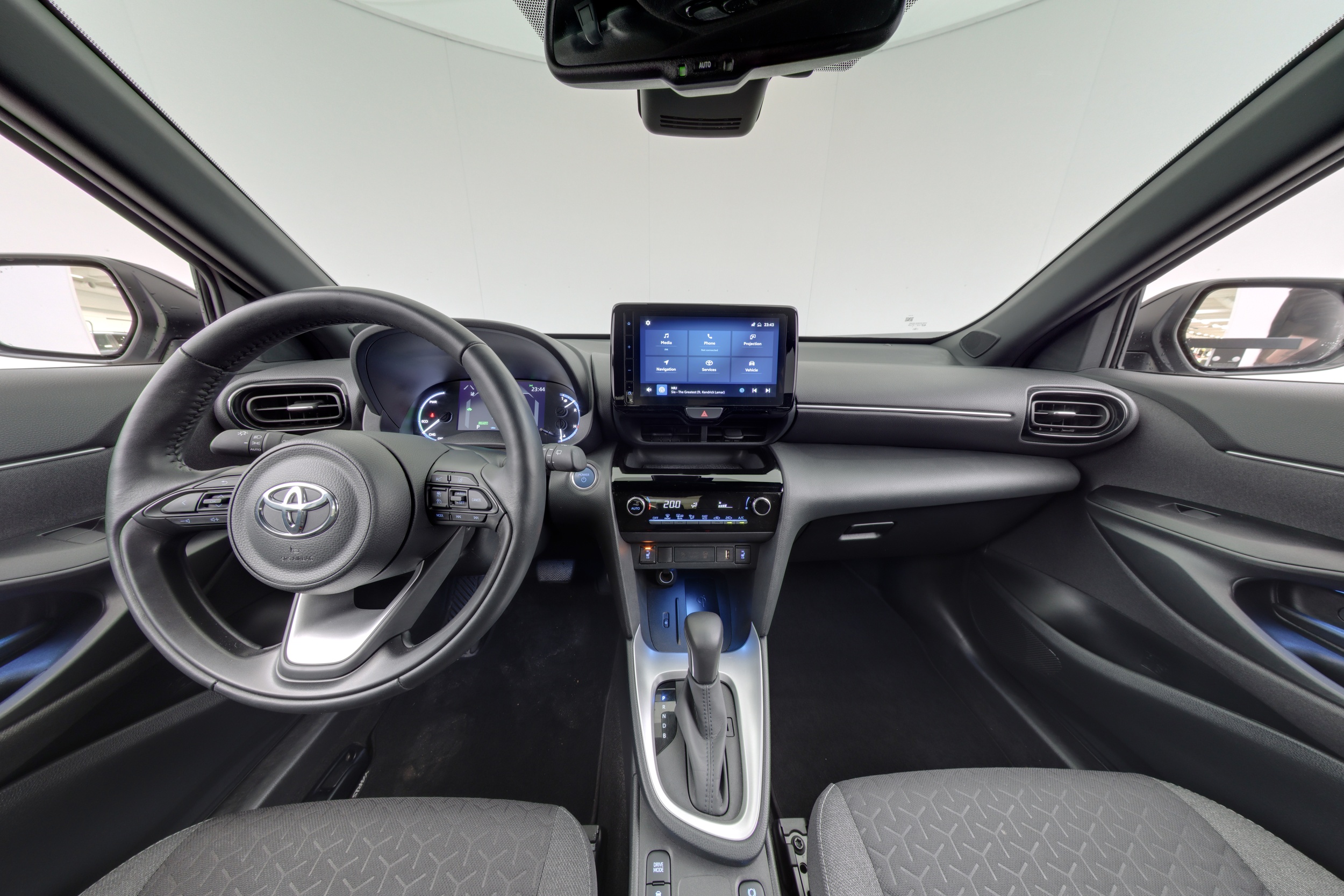 Toyota Yaris Cross 10