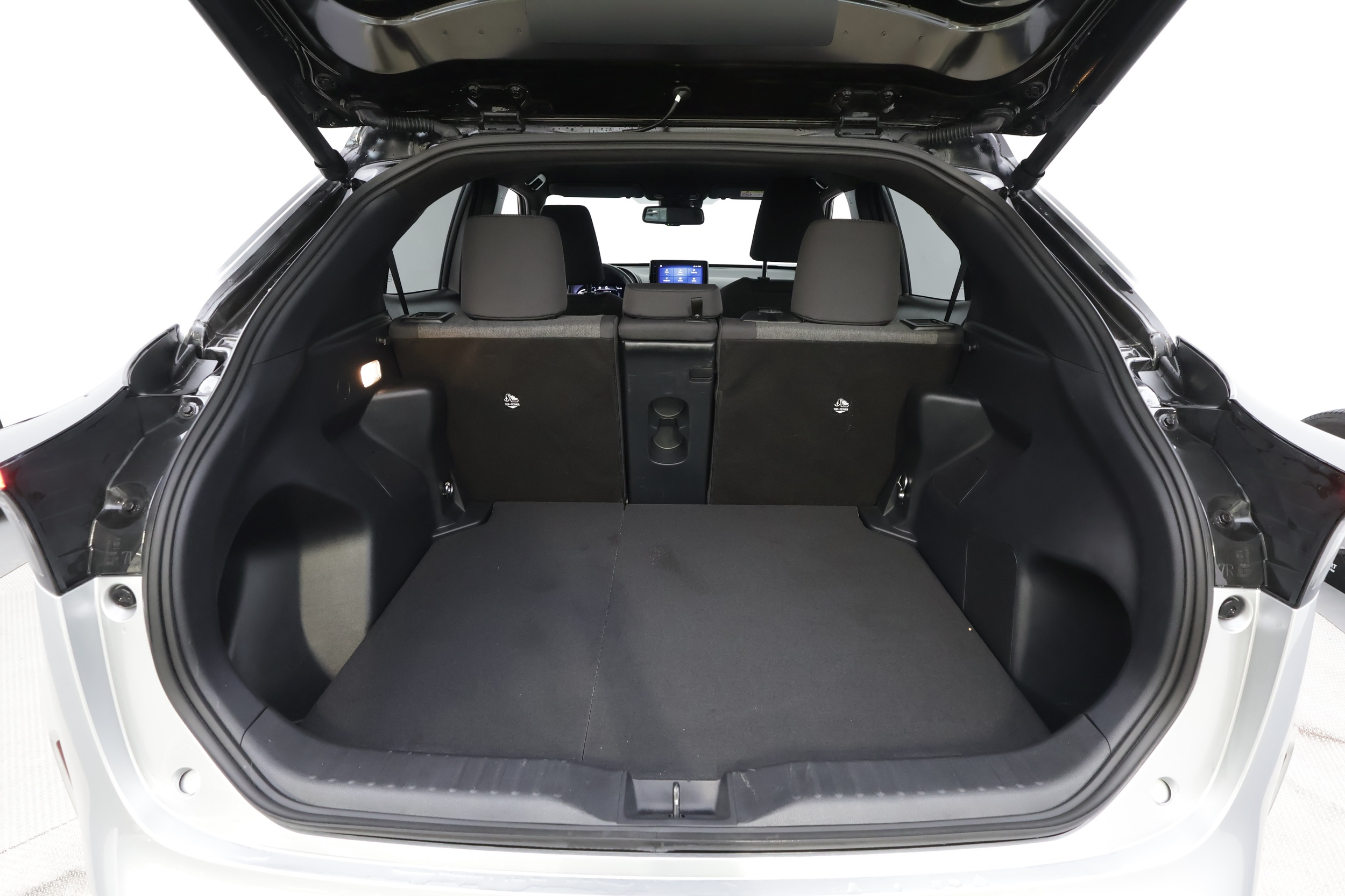 Toyota Yaris Cross 23