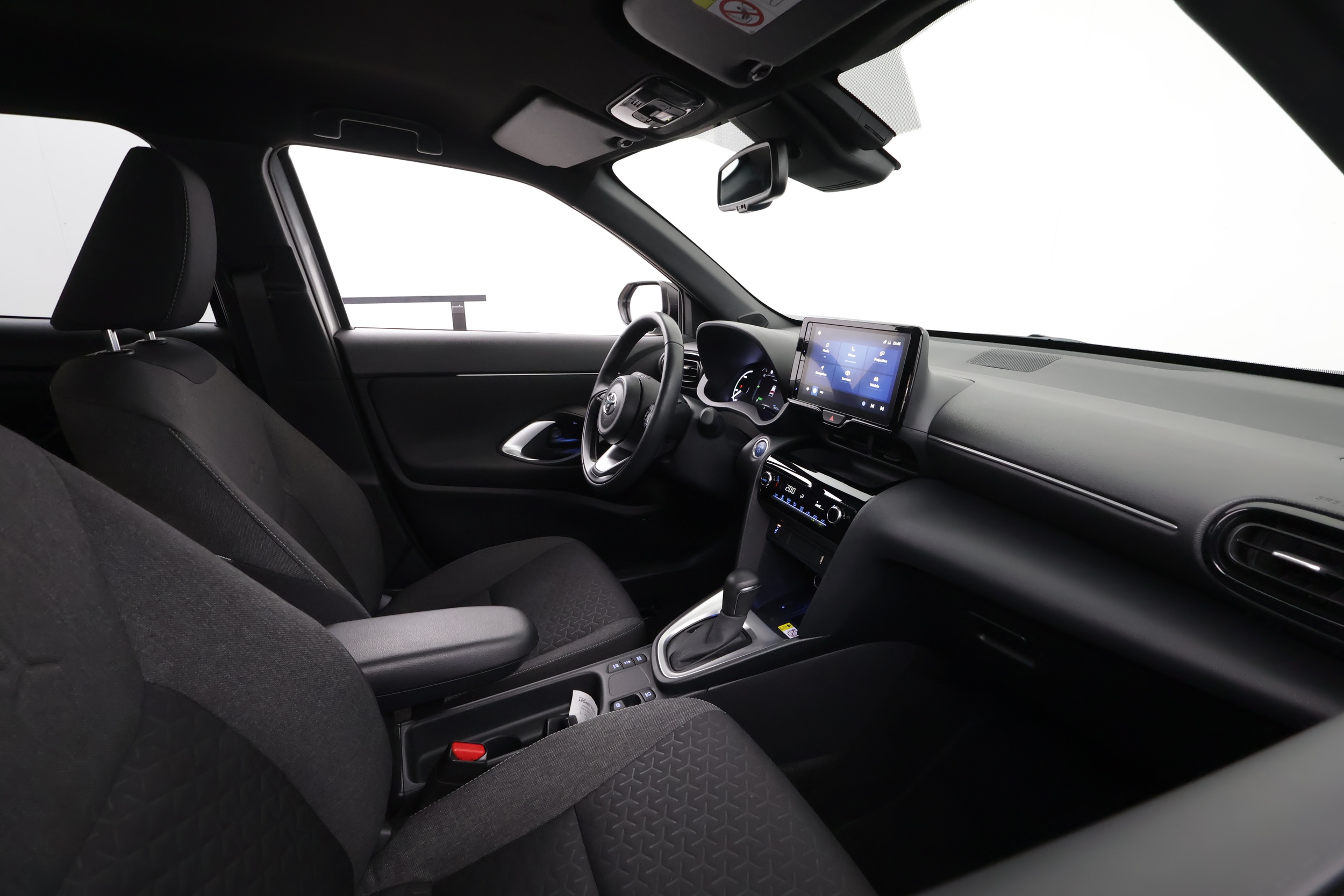 Toyota Yaris Cross 25