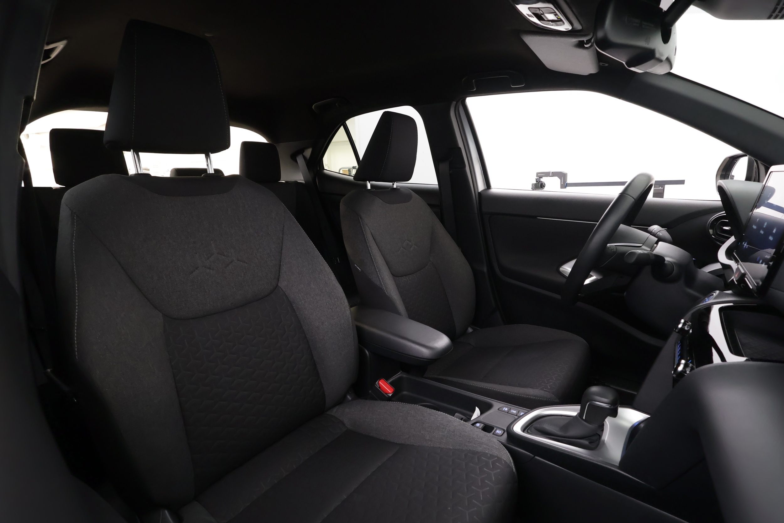 Toyota Yaris Cross 26