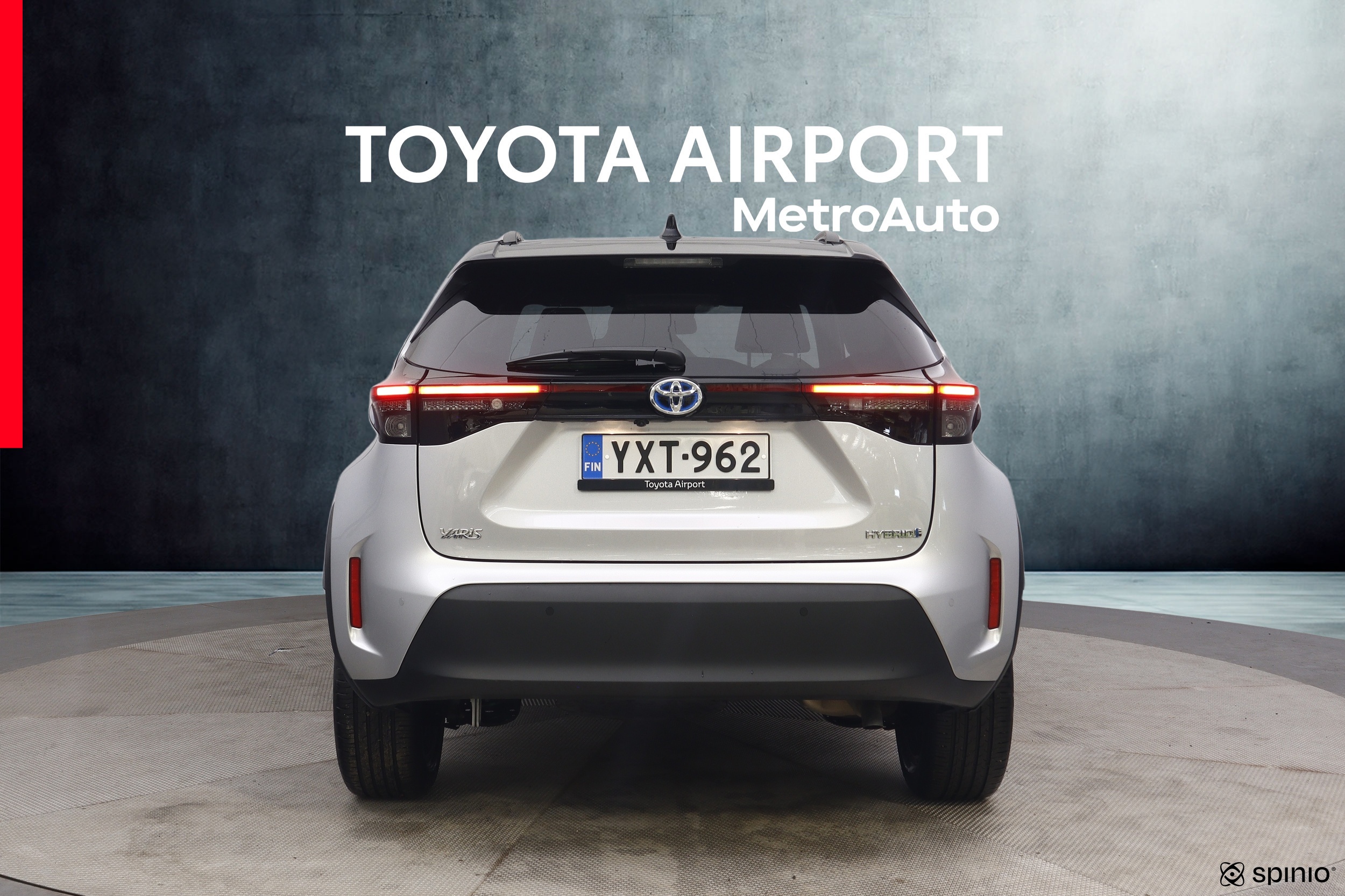 Toyota Yaris Cross 4