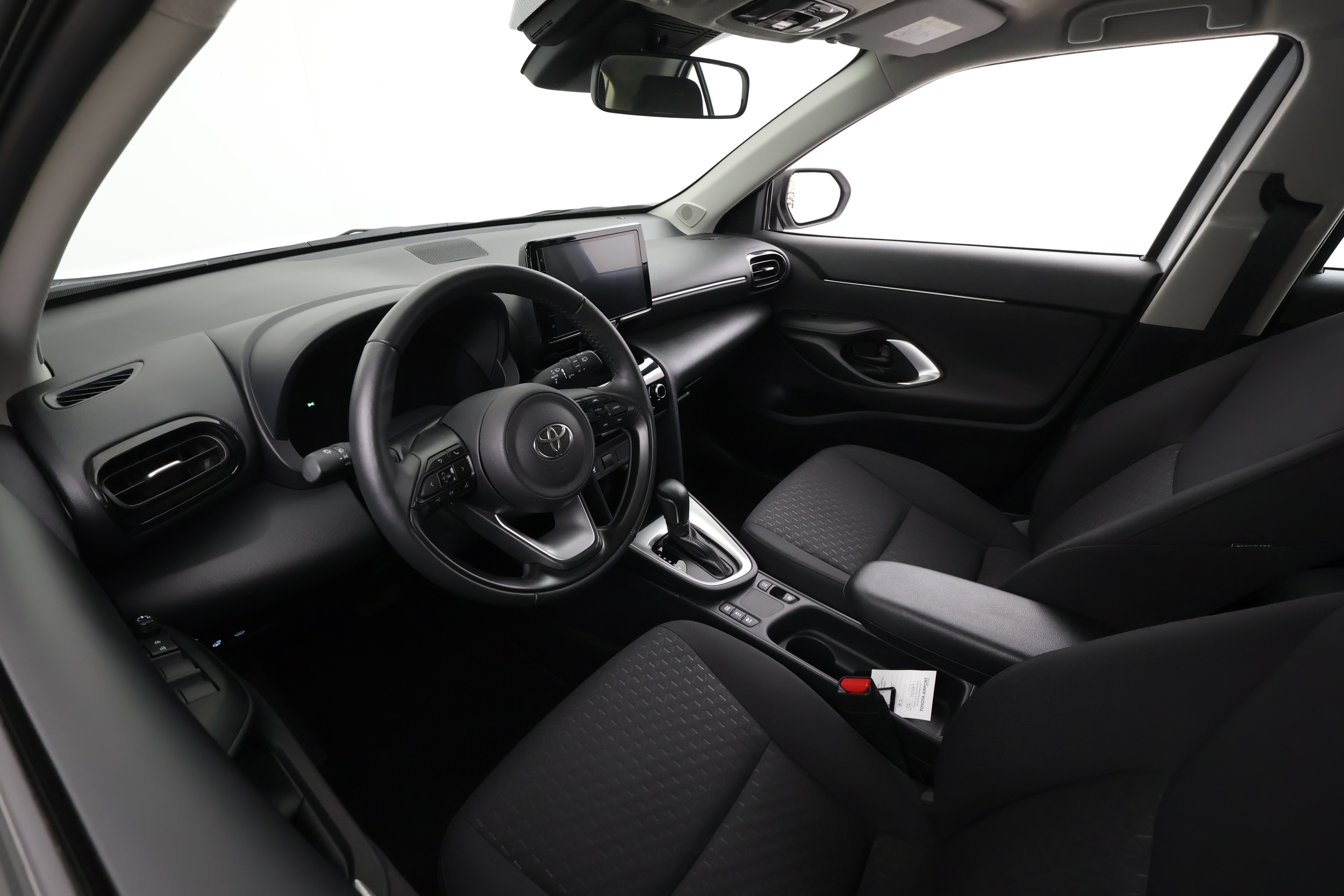Toyota Yaris Cross 15
