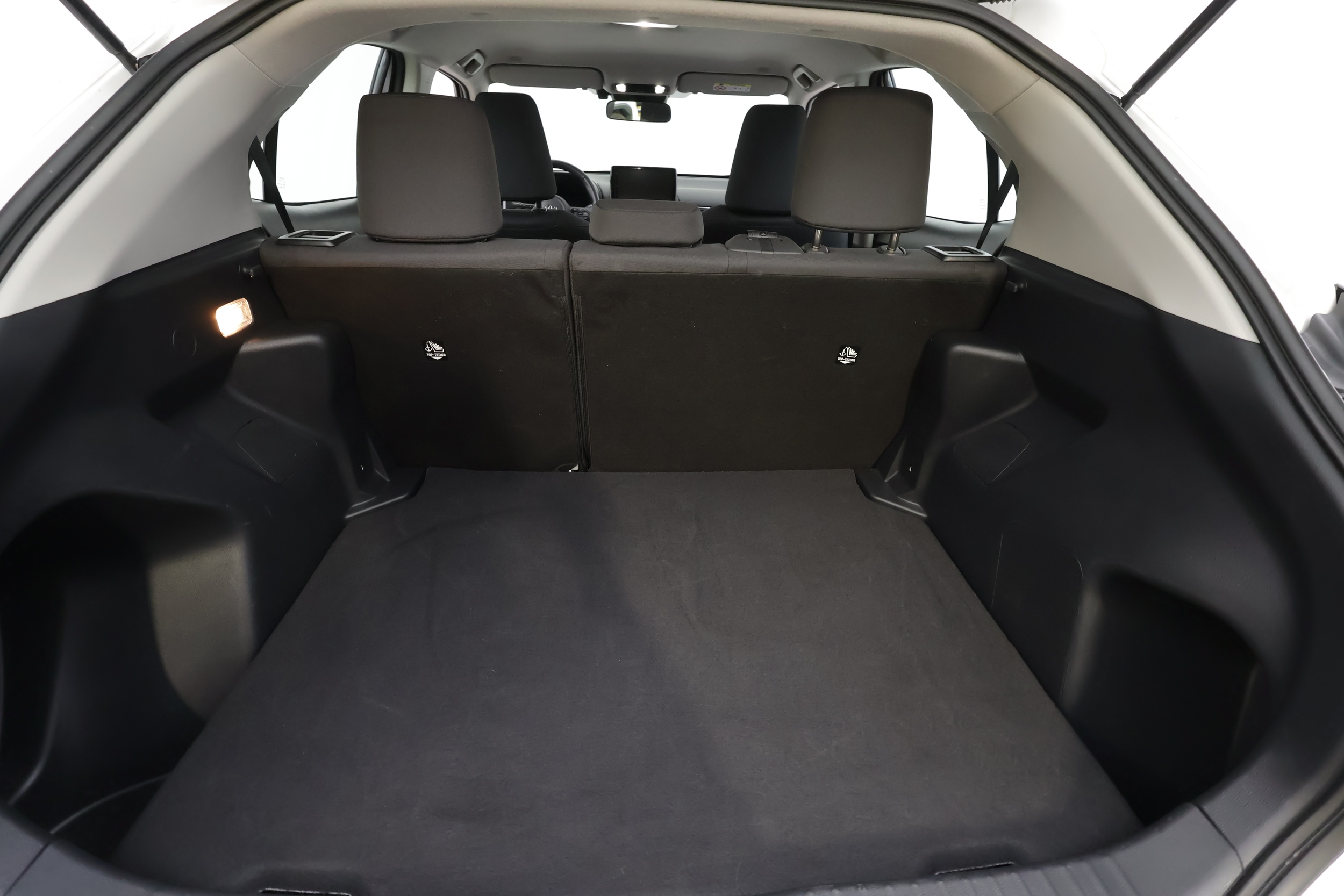 Toyota Yaris Cross 21