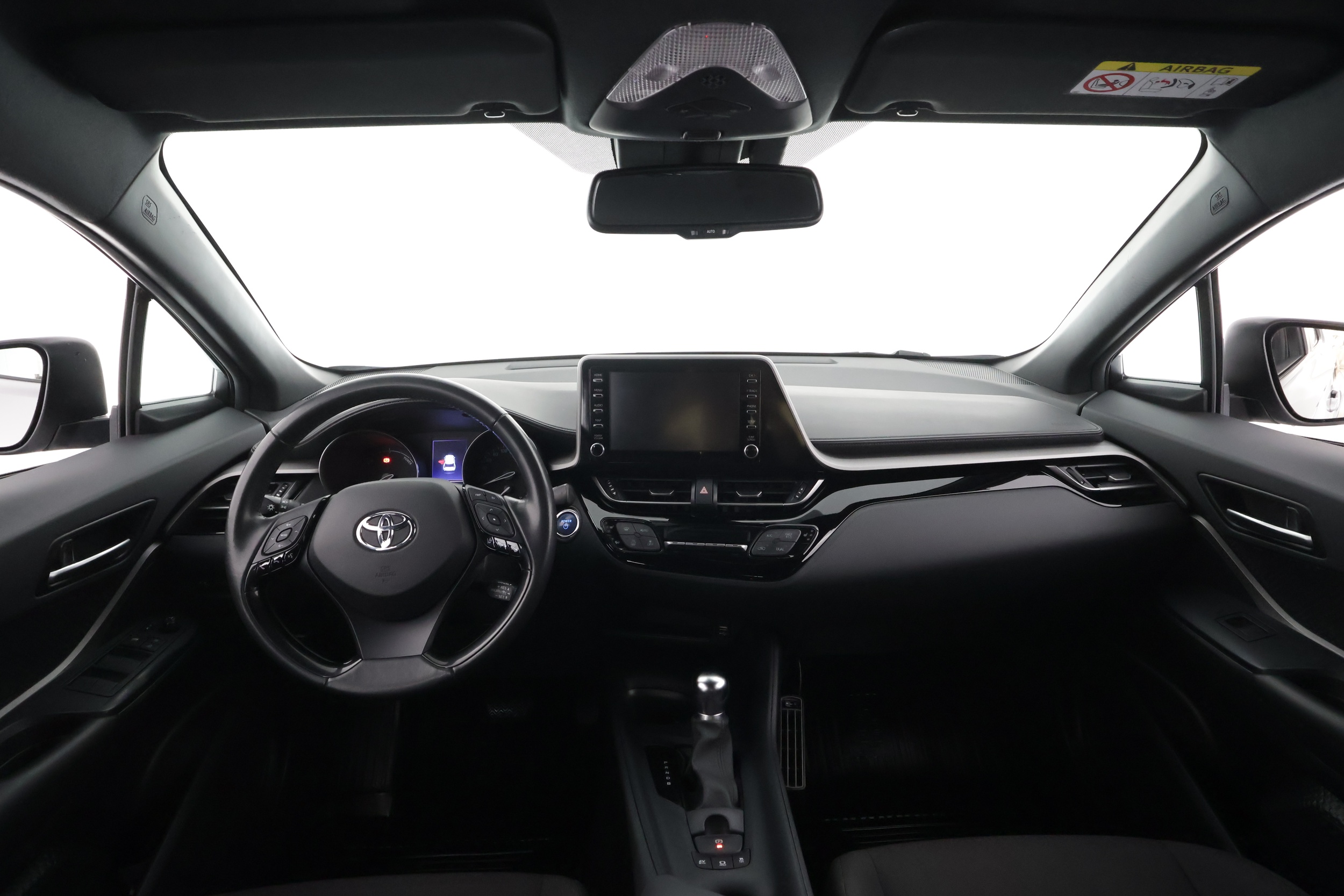 TOYOTA C-HR 25