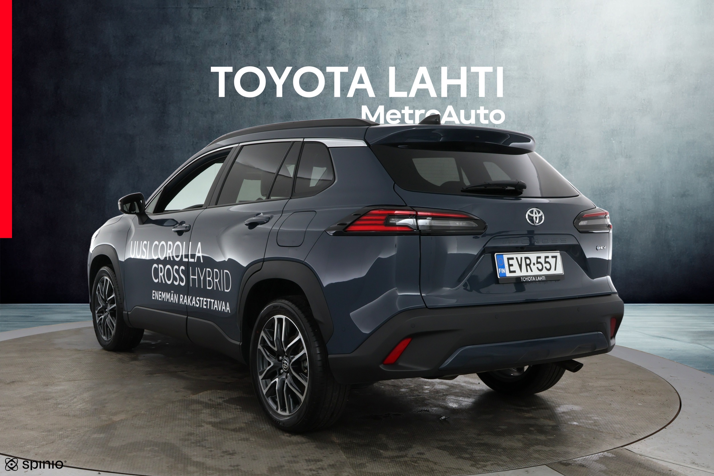 TOYOTA Corolla Cross 2