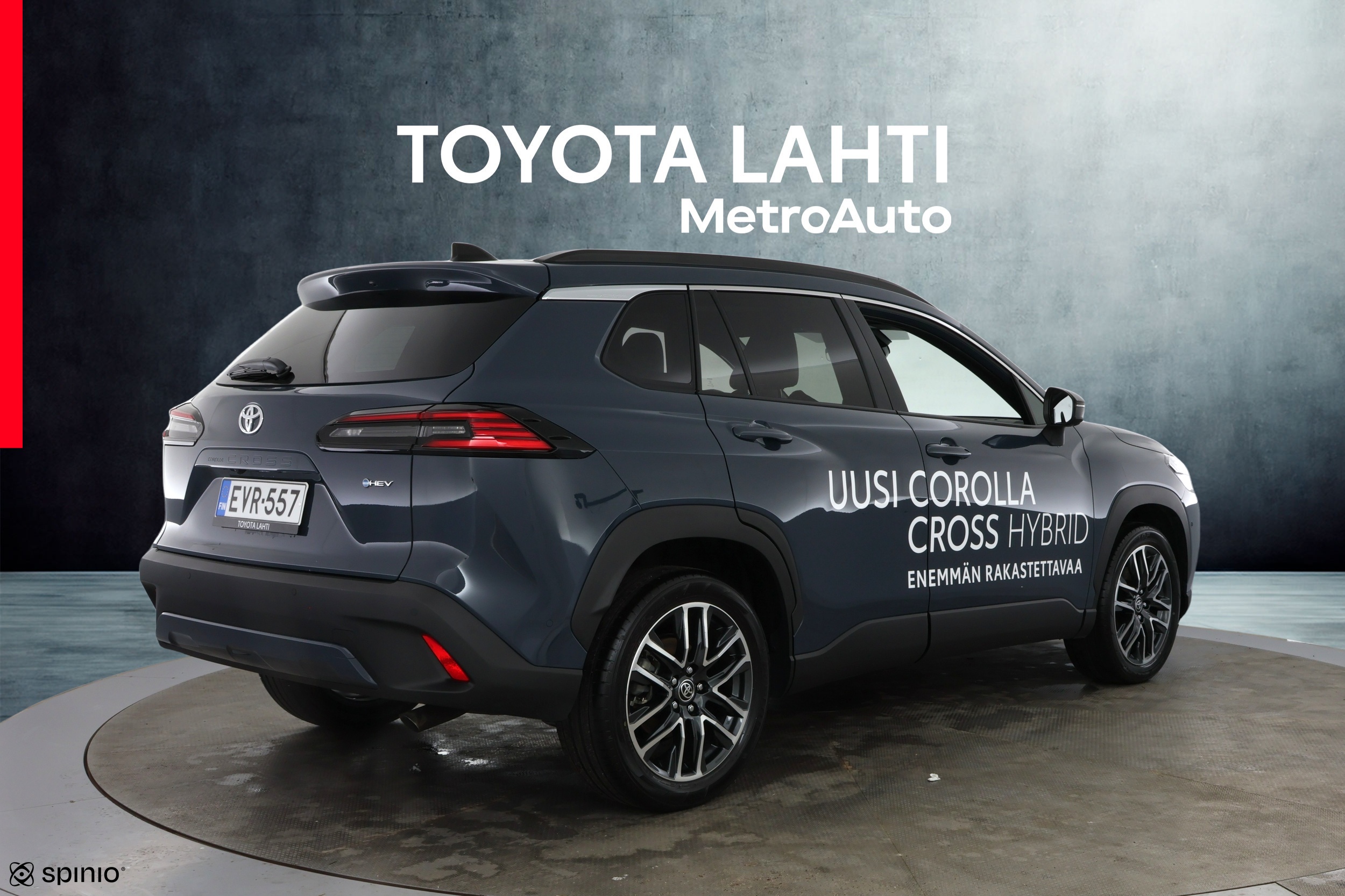 TOYOTA Corolla Cross 5