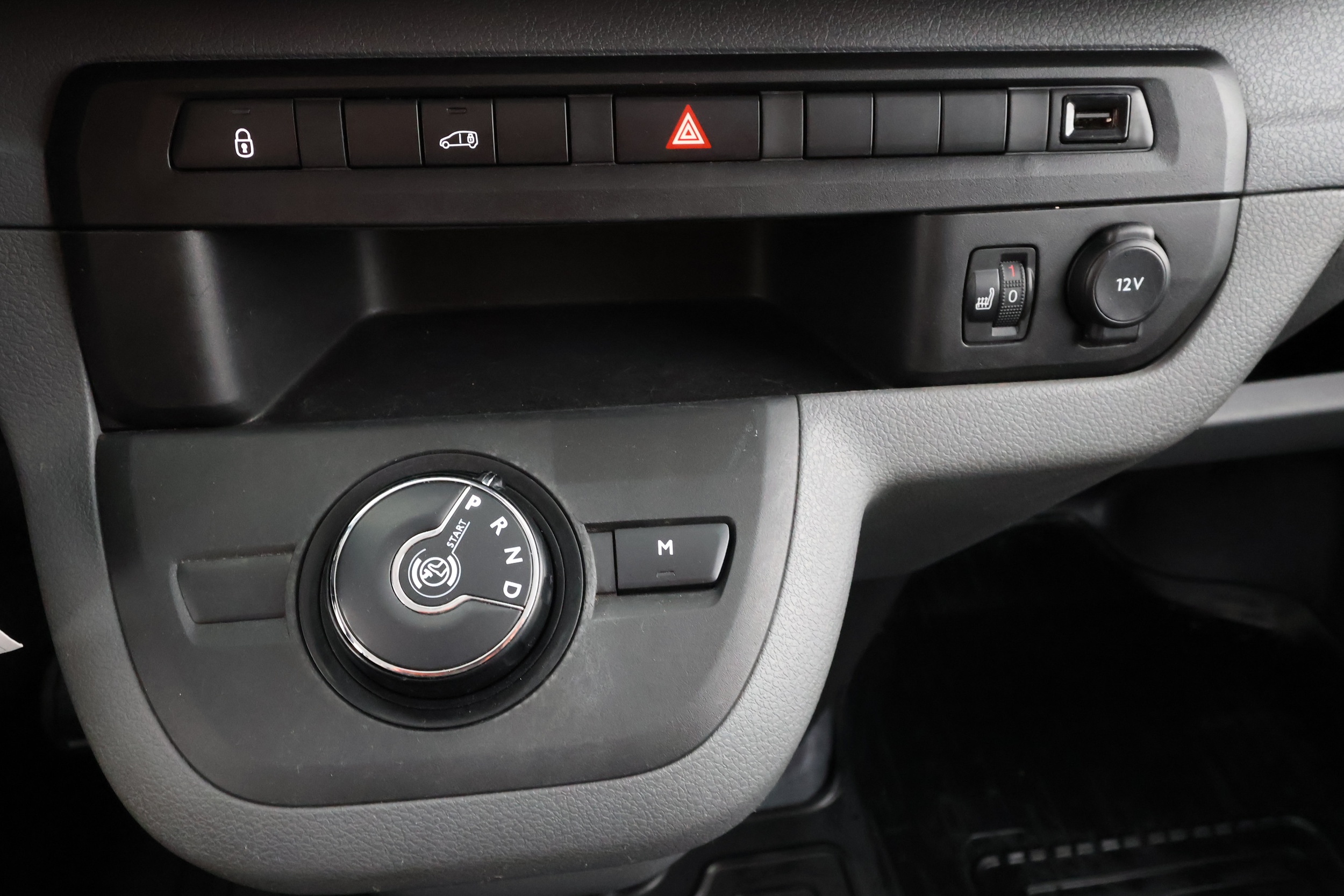 Toyota Proace 23
