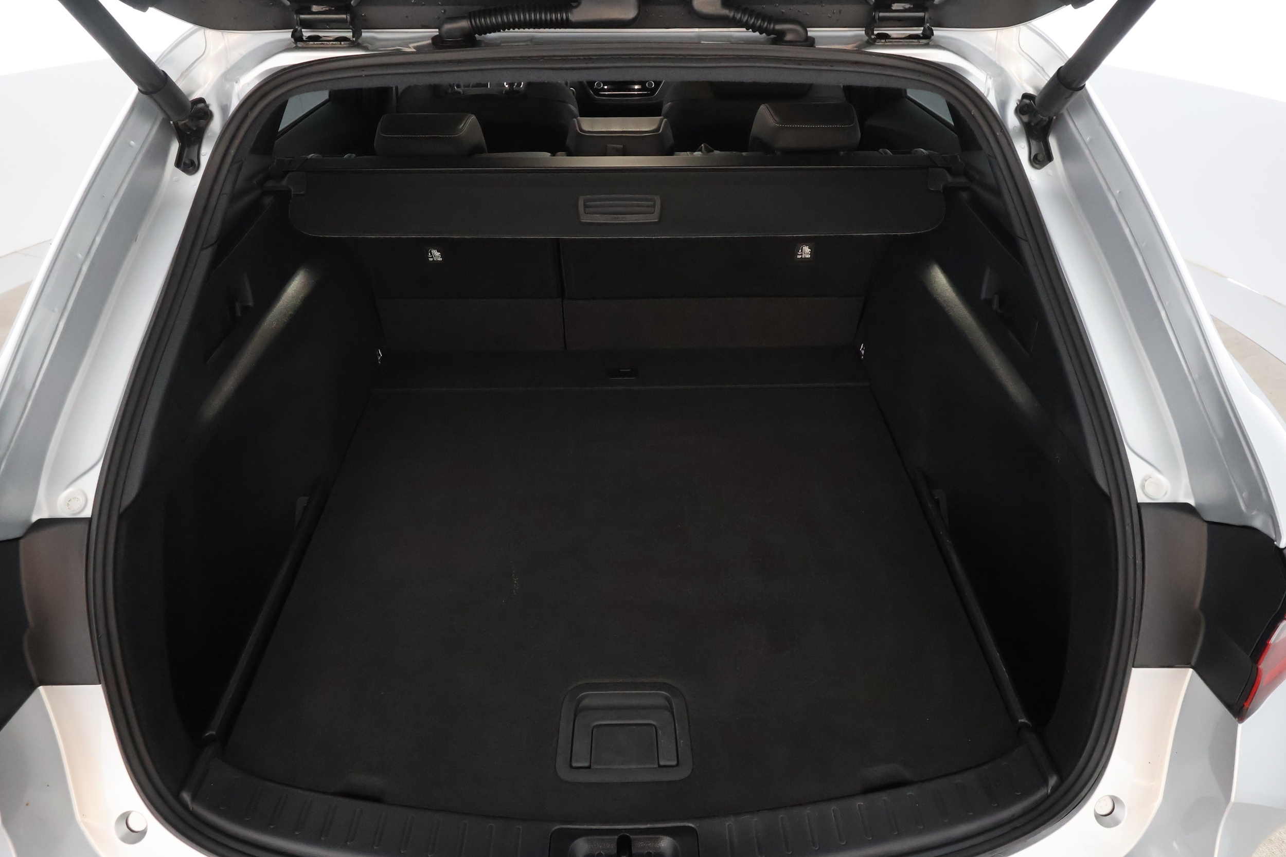 Toyota Corolla 16