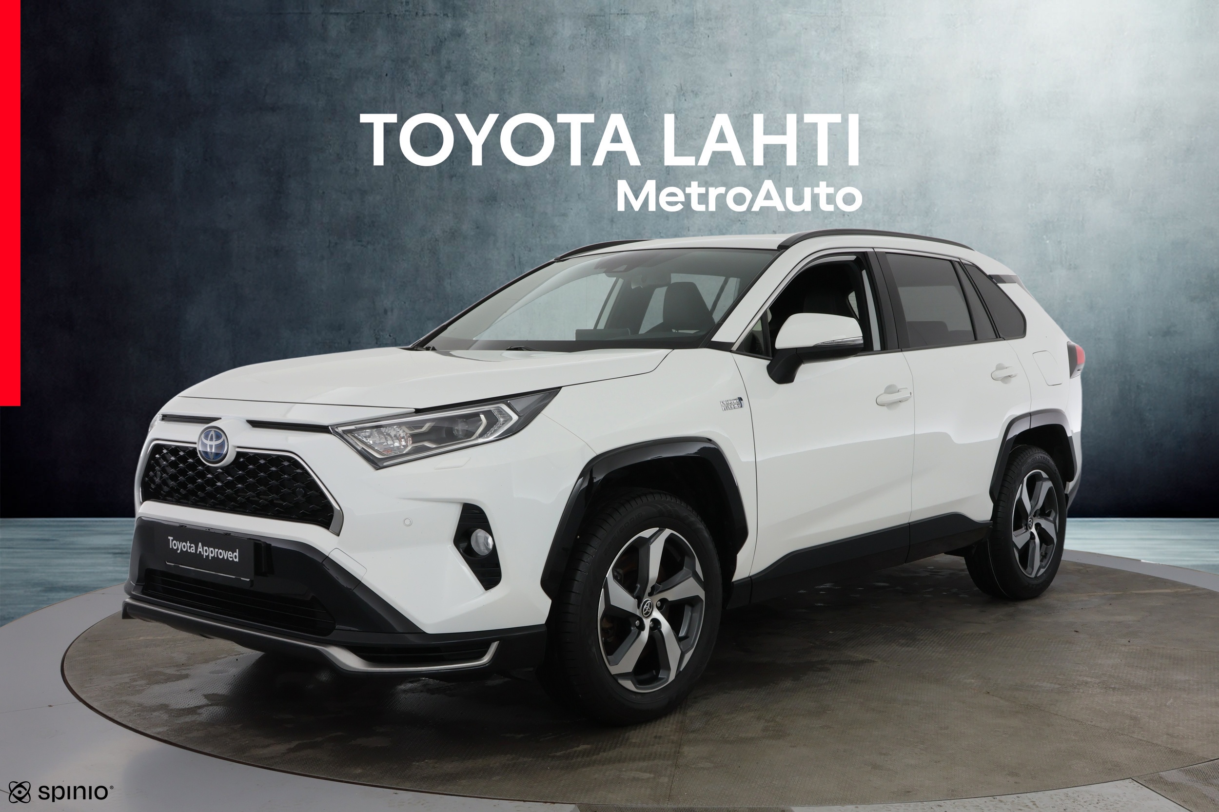 TOYOTA RAV4 Plug-in 1