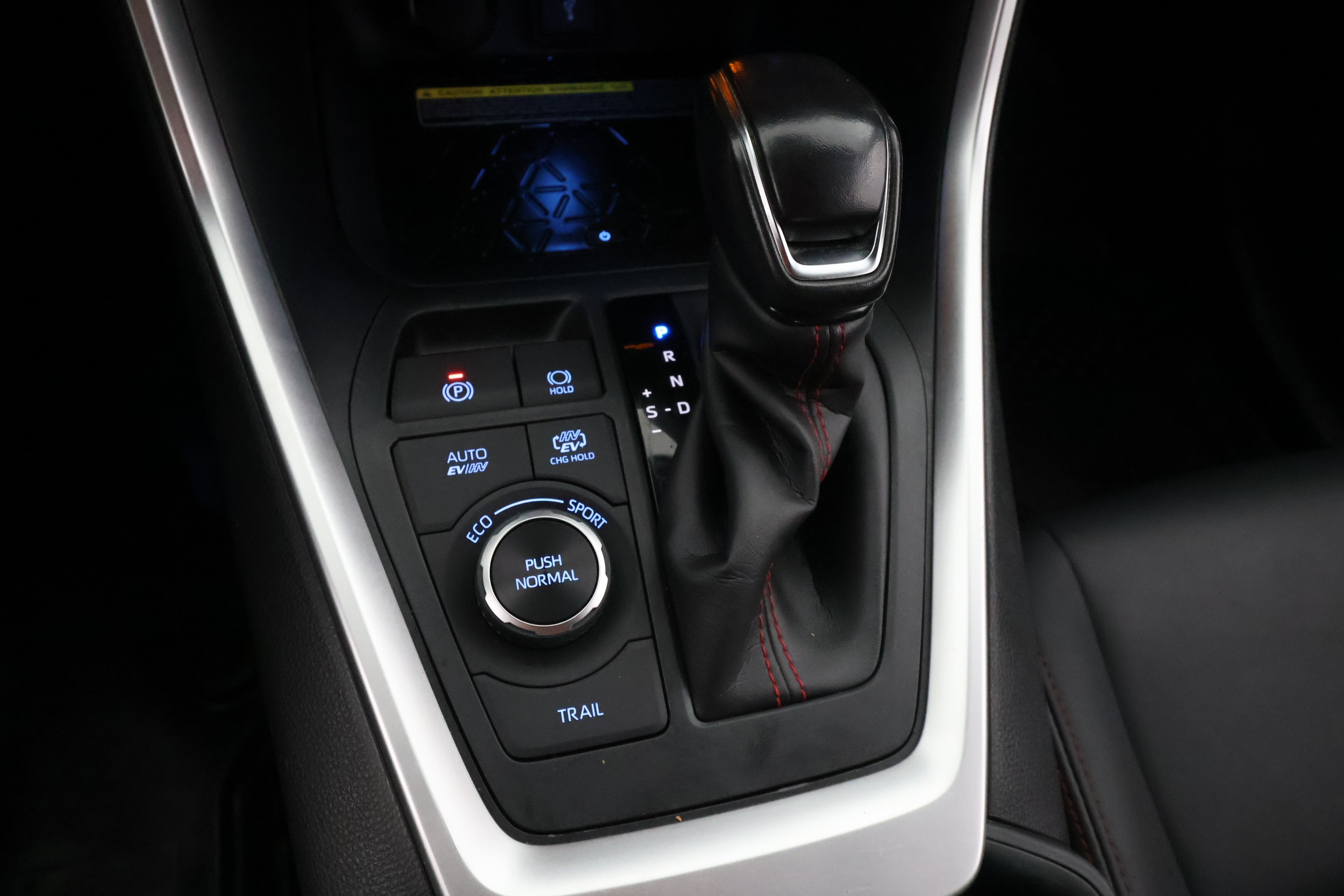 TOYOTA RAV4 Plug-in 21