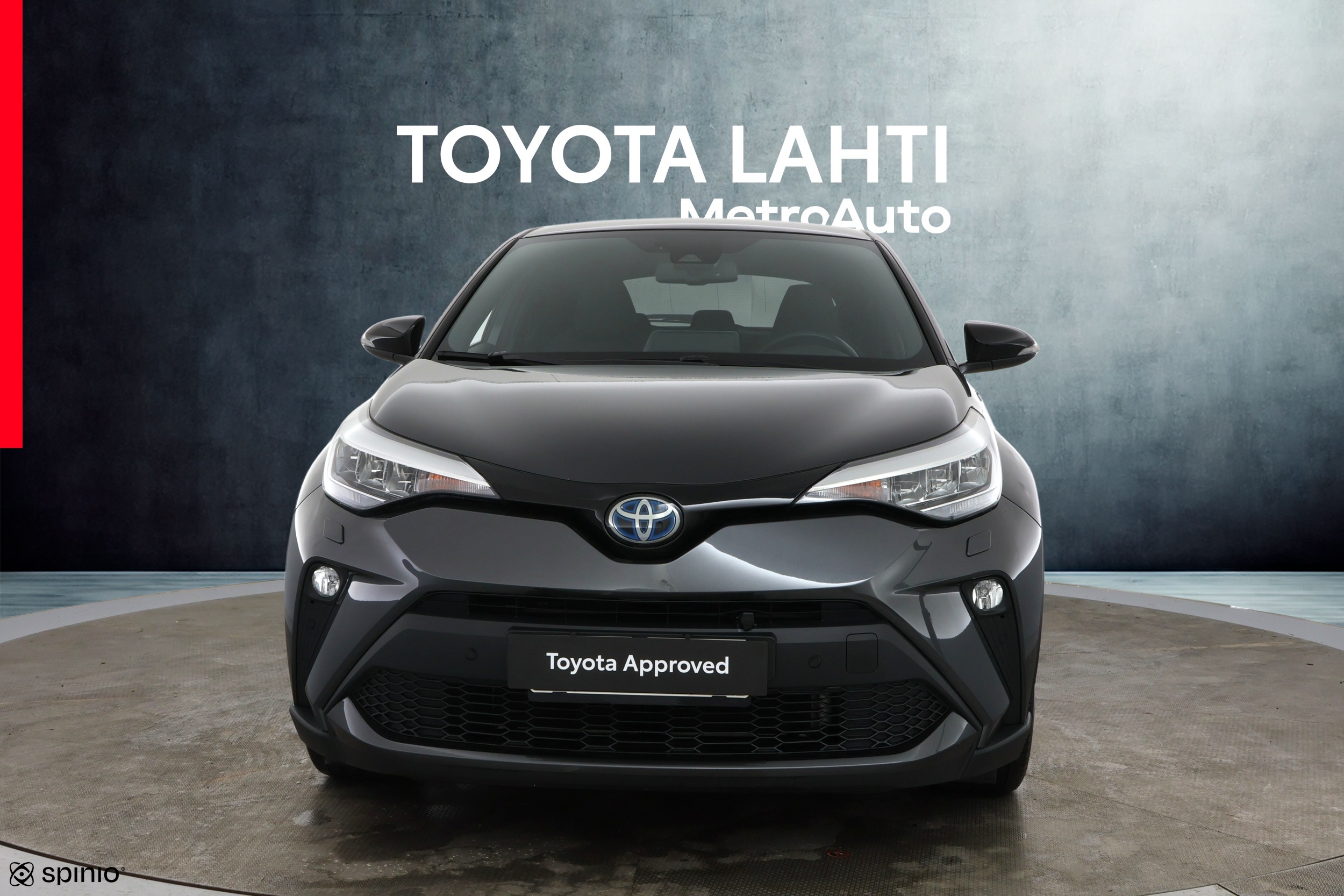 TOYOTA C-HR 8