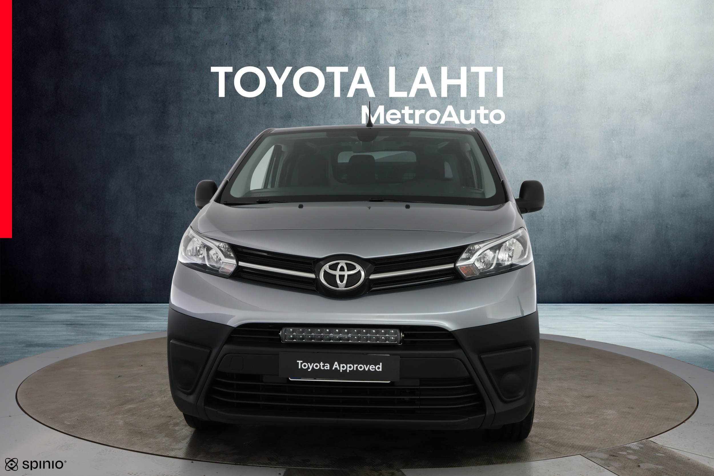 TOYOTA Proace 8