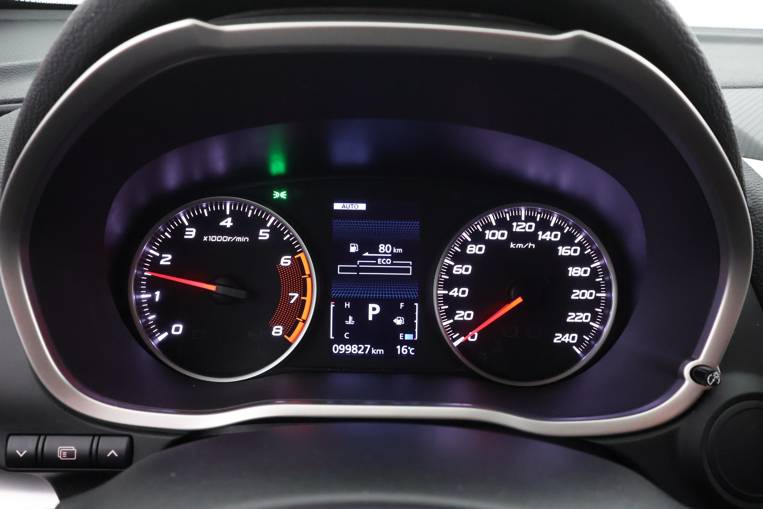MITSUBISHI Eclipse Cross 17