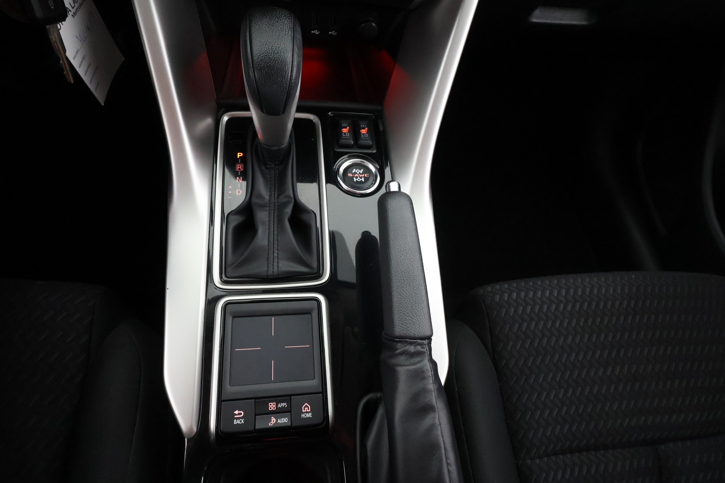 MITSUBISHI Eclipse Cross 19