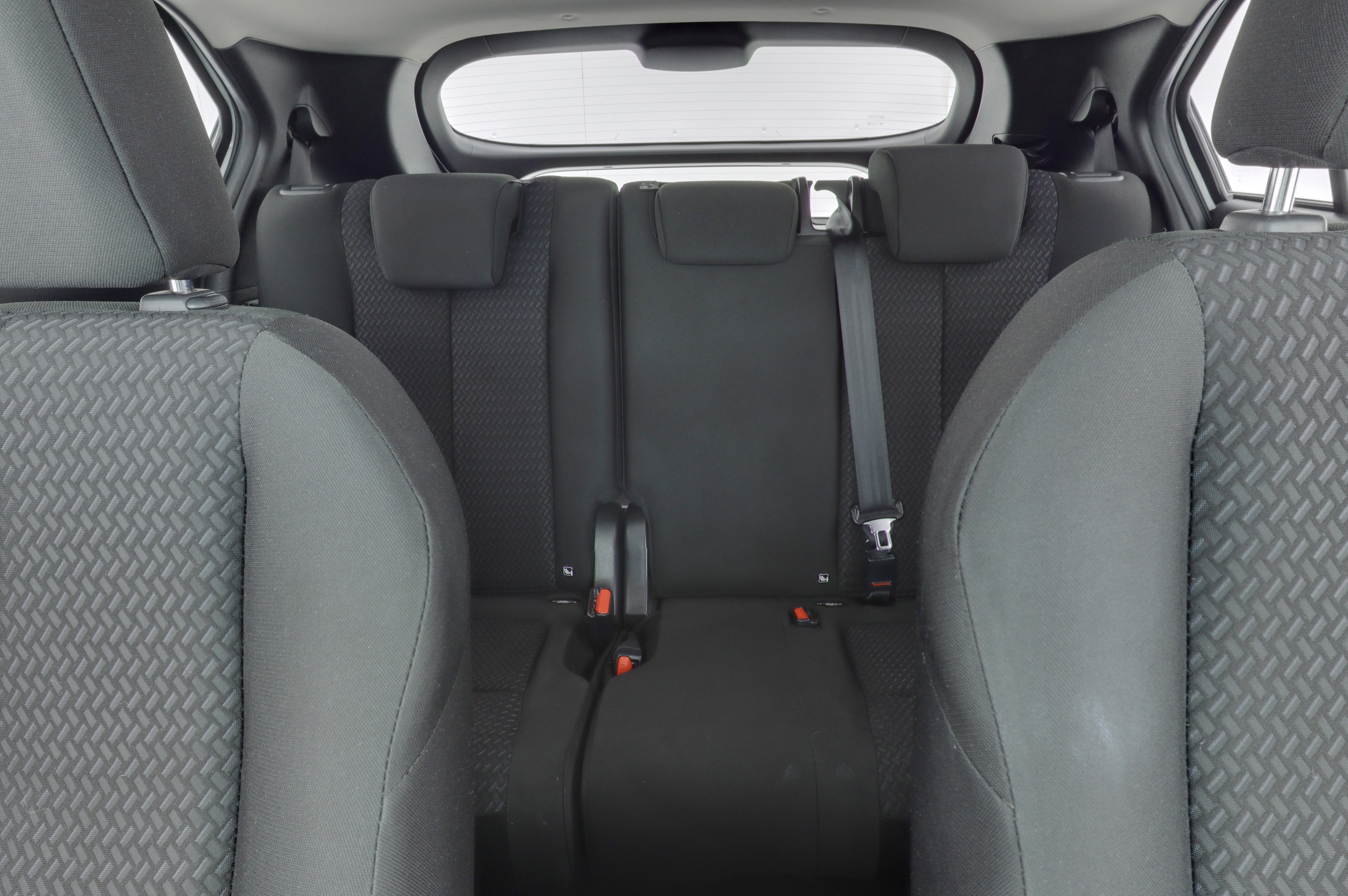 MITSUBISHI Eclipse Cross 9