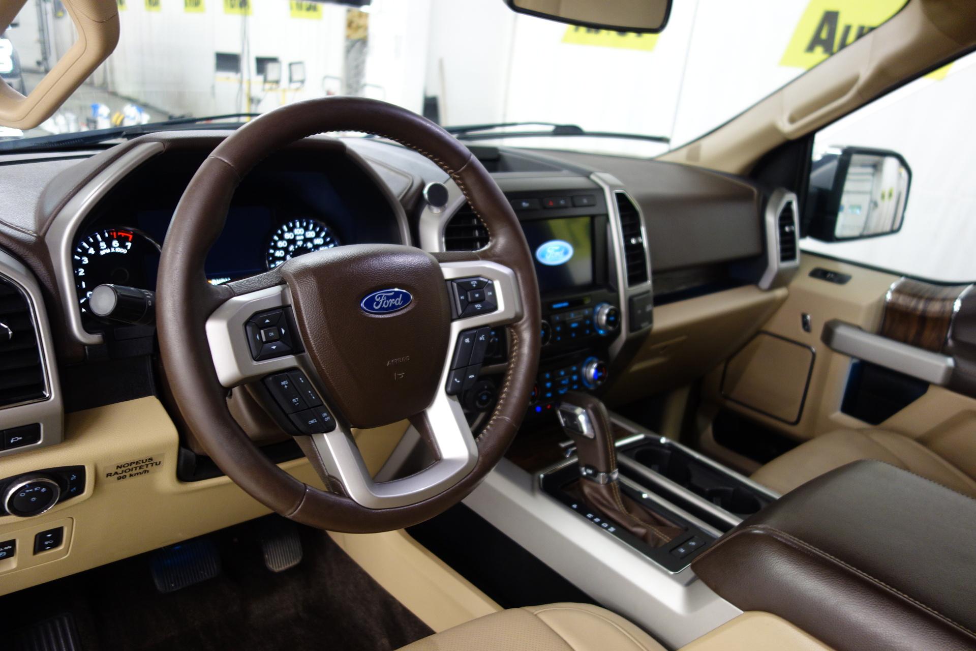 FORD F-150 2019