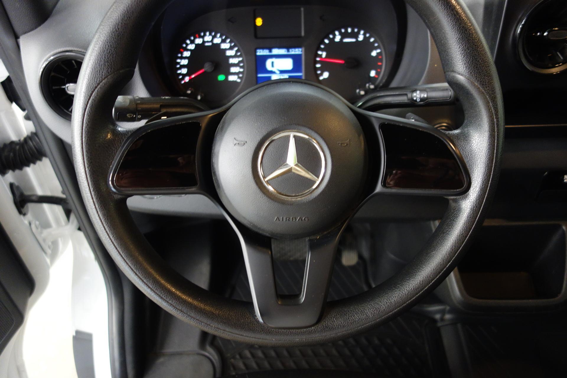 MERCEDES-BENZ Sprinter 2019