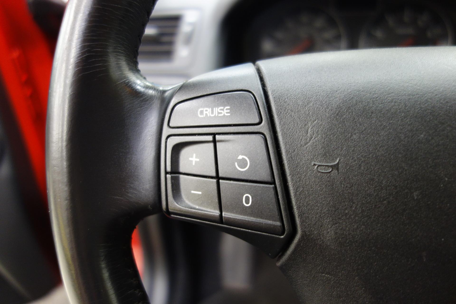 VOLVO V50 2008