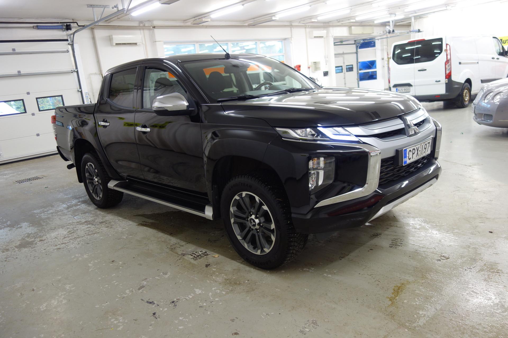 MITSUBISHI L200 2023