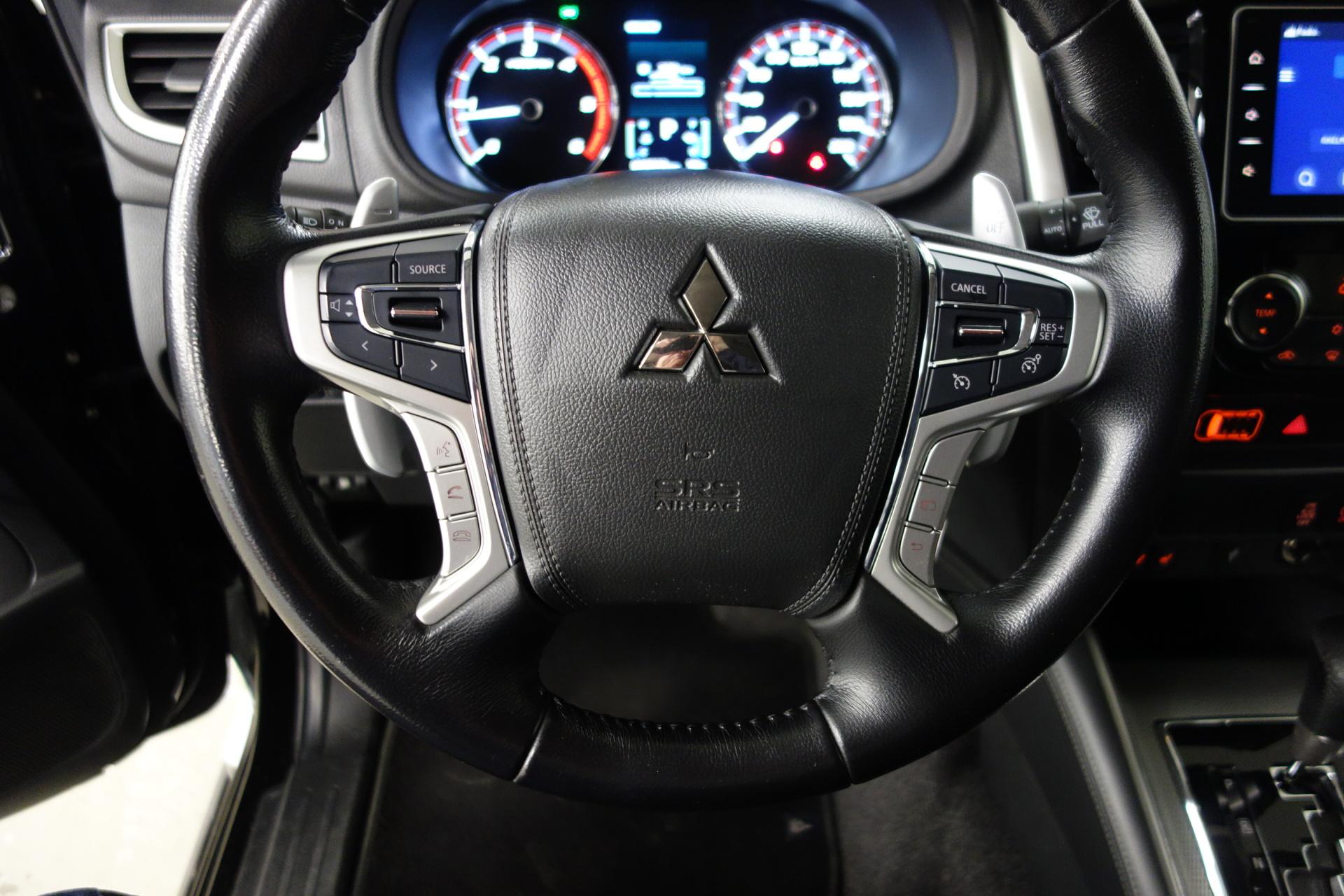 MITSUBISHI L200 2023