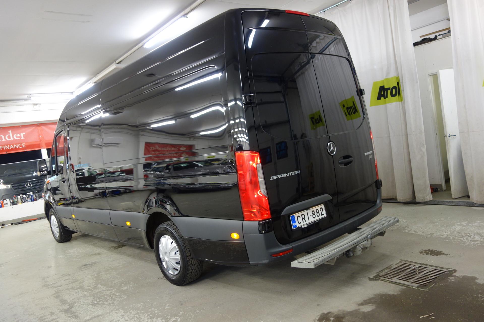 MERCEDES-BENZ Sprinter 2023