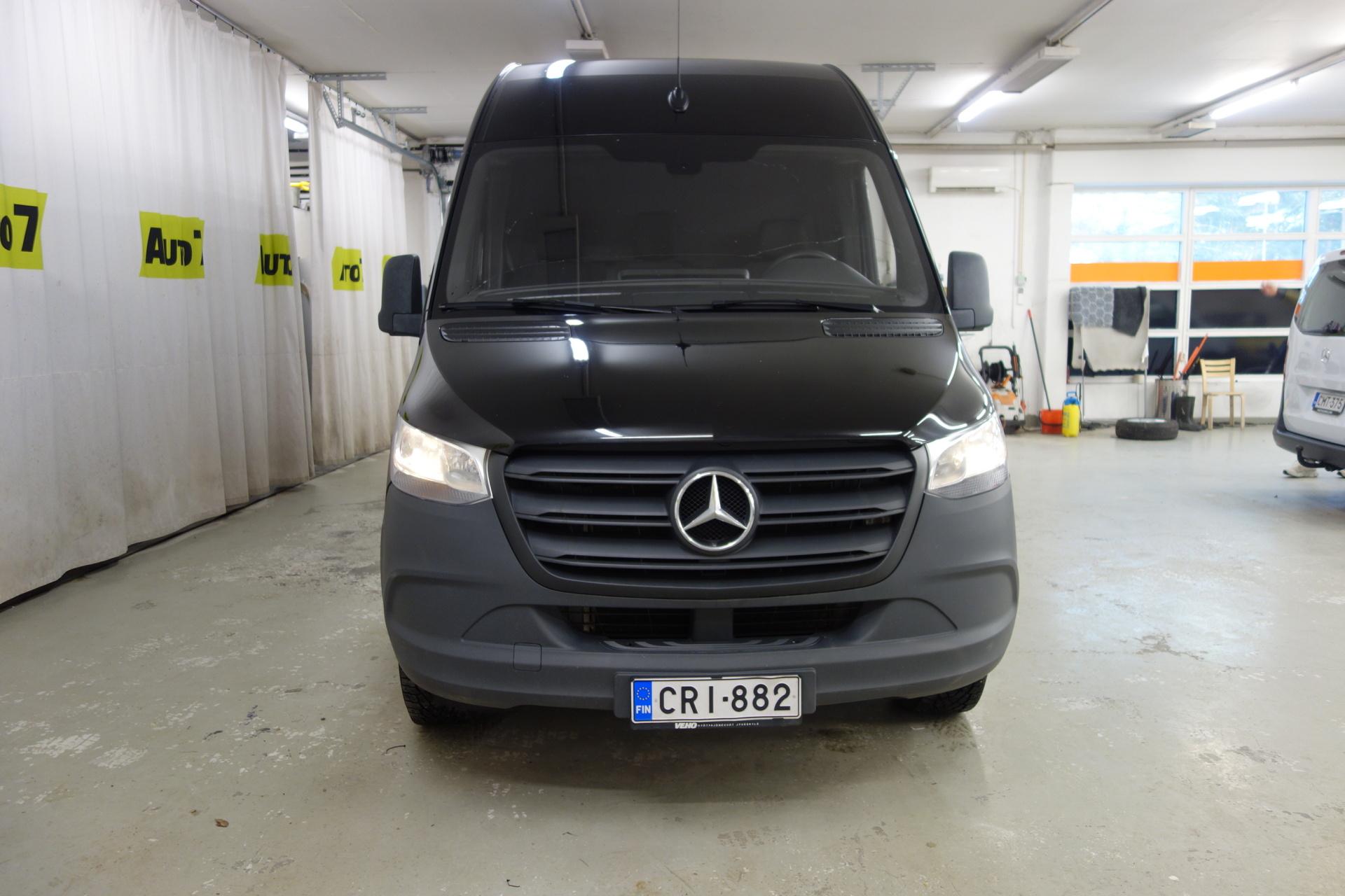 MERCEDES-BENZ Sprinter 2023